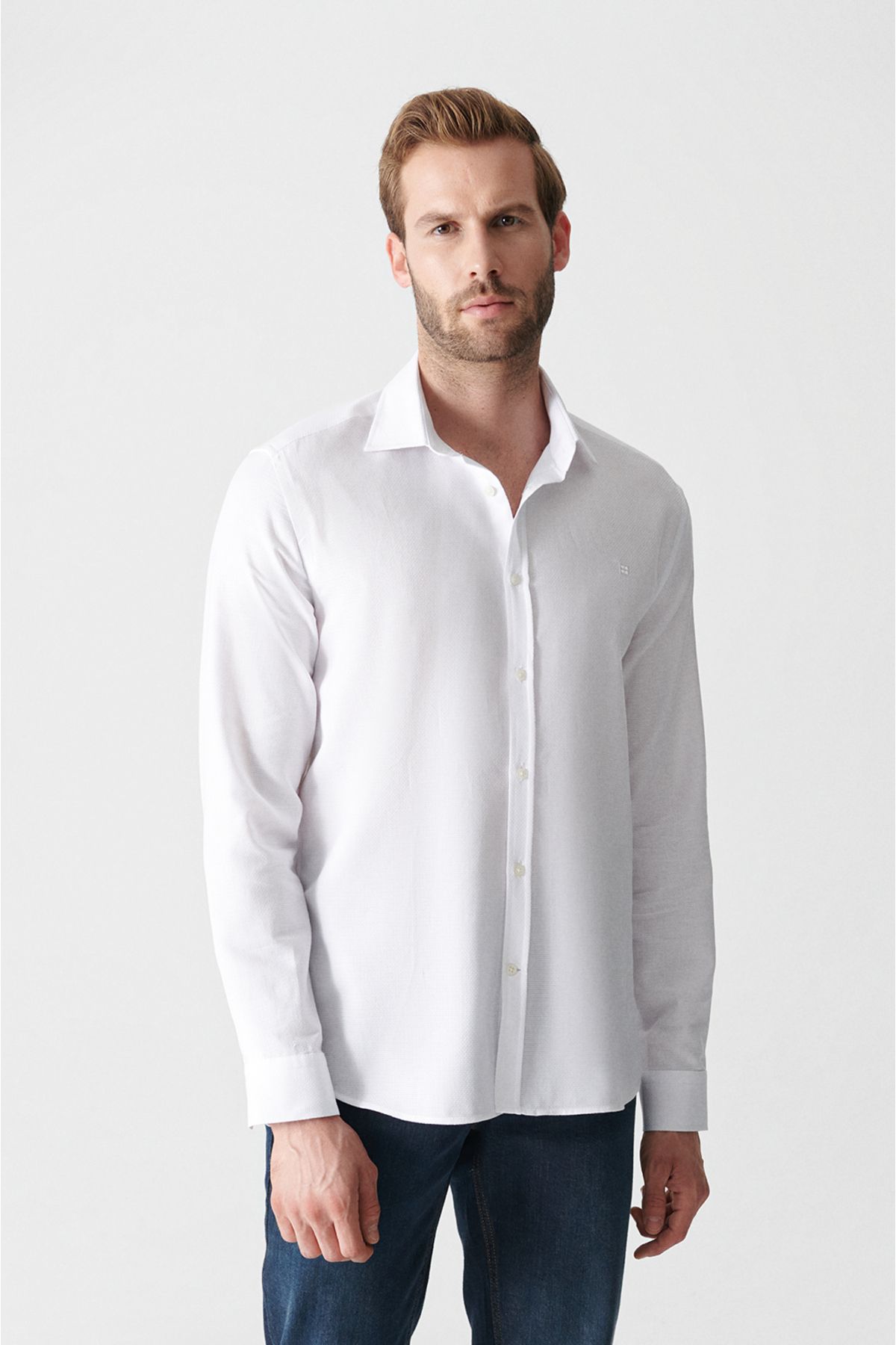 Avva Erkek Beyaz Armürlü Klasik Yaka Regular Fit Gömlek A12y2176