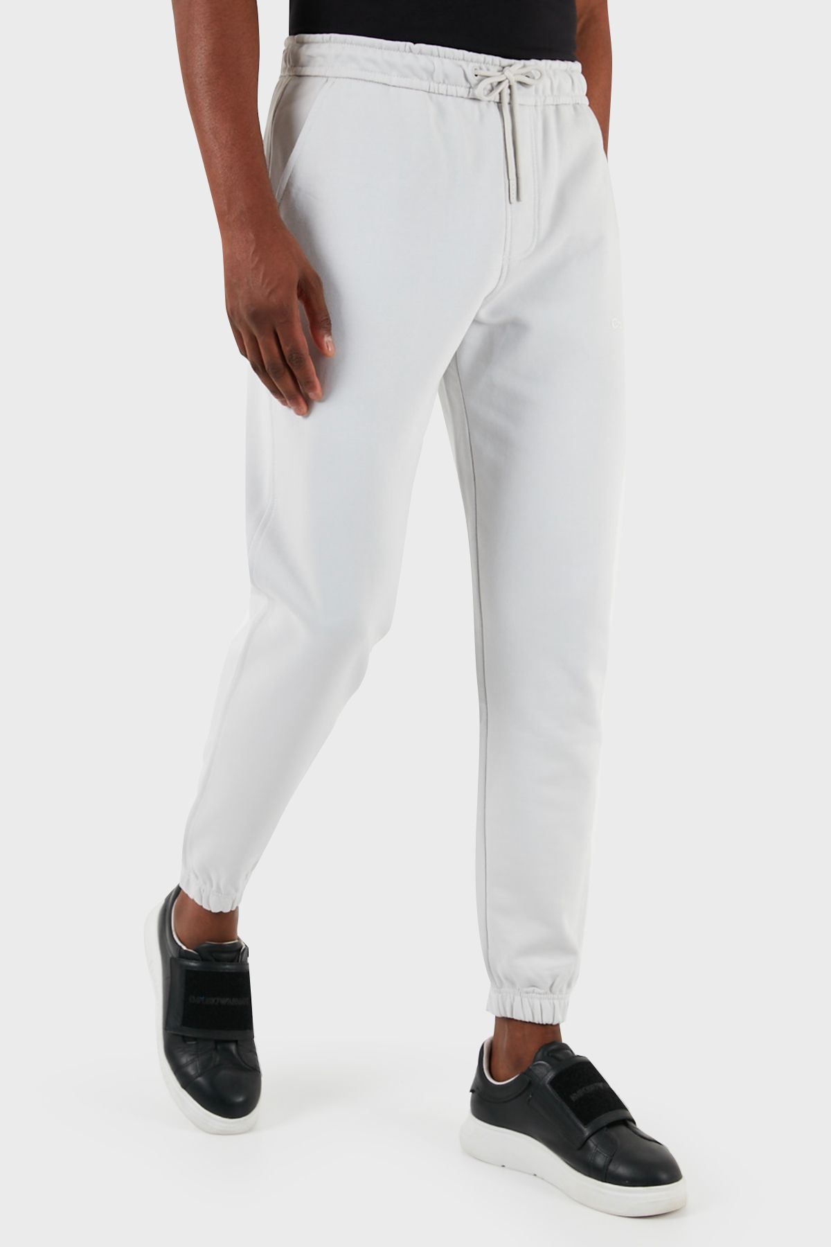 Calvin Klein Belden Bağlamalı Pamuklu Regular Fit Jogger Pantolon J30J324739PC8 Erkek PANTOLON J30J3