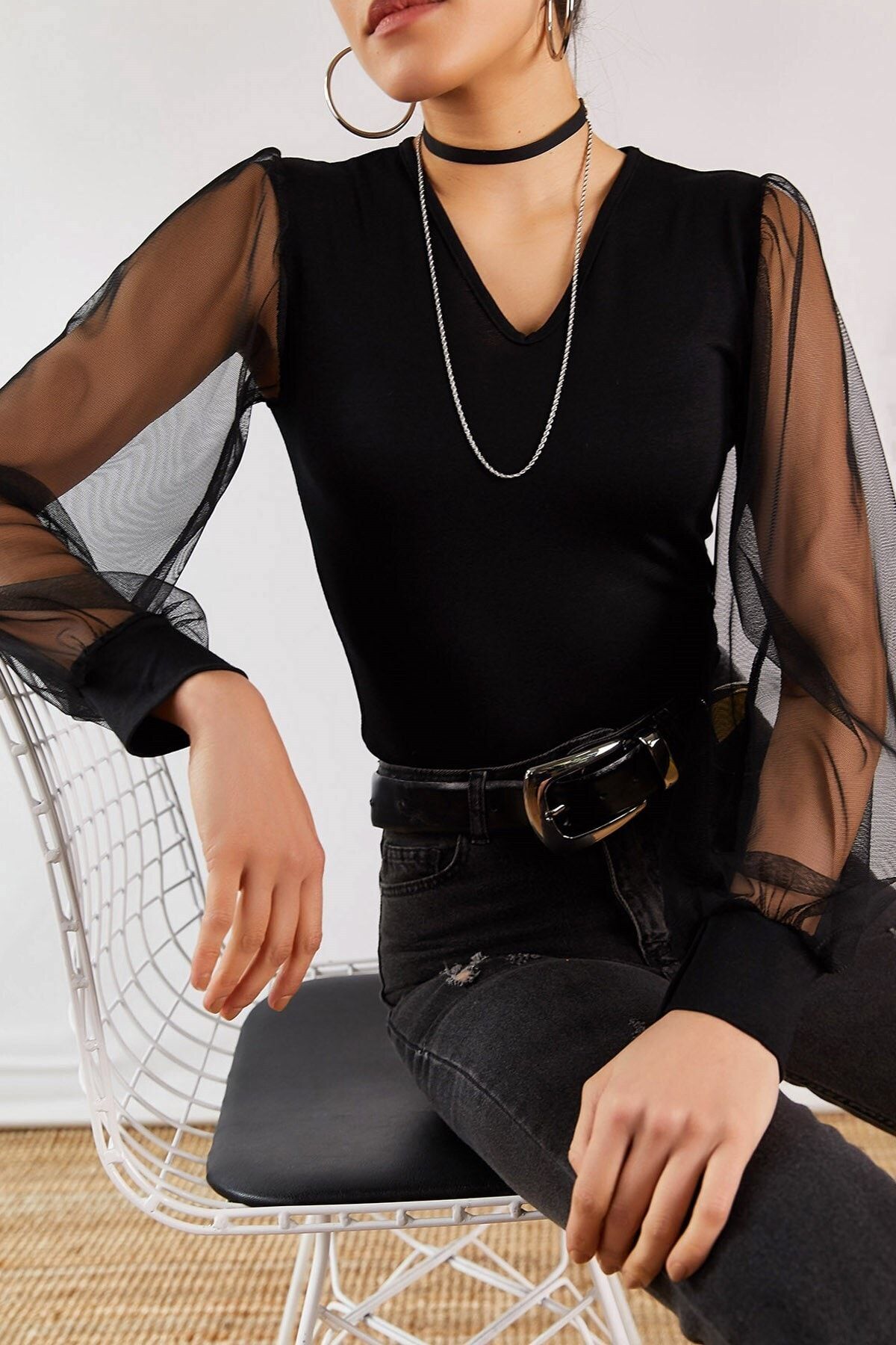 Boutiquen Kadın Siyah Tül Detaylı Bluz 7g