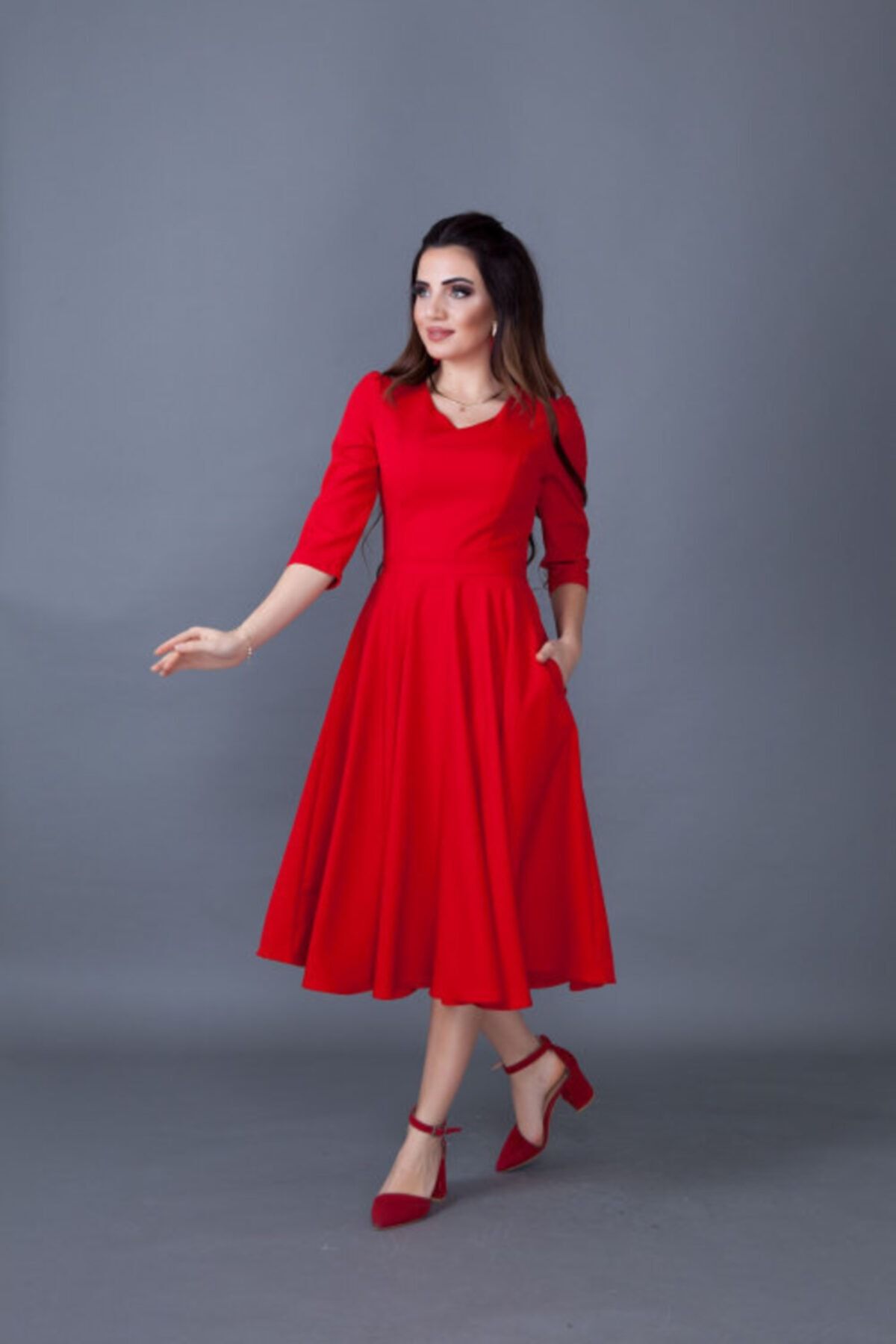 Bidoluelbise Kadın Kırmızı Midi Boy Cep Detaylı V Yaka Elbise