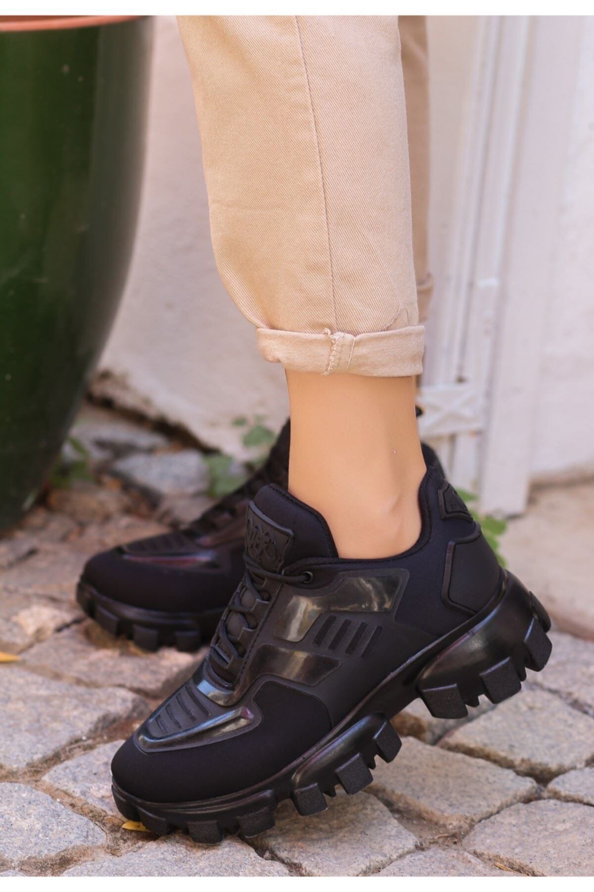 Genel Markalar Kadın Moris Siyah Bağcıklı Spor Ayakkabı