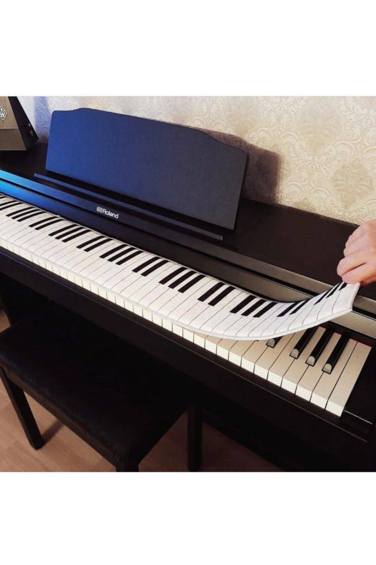 Herşey Nota Piyano Desenli Piyano Tuş Takımı Örtüsü