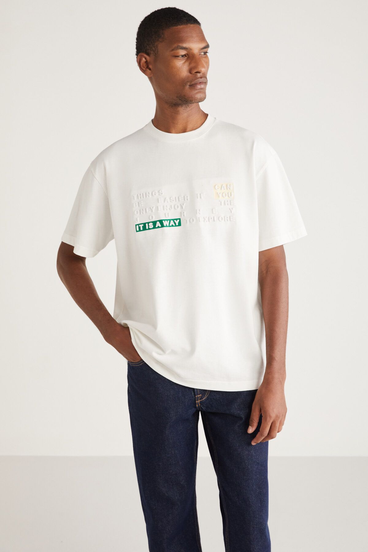 GRIMELANGE Kenway Erkek Regular Fit Kalın Kumaşlı 3d Üç Boyutlu Nakışlı Beyaz T-shirt