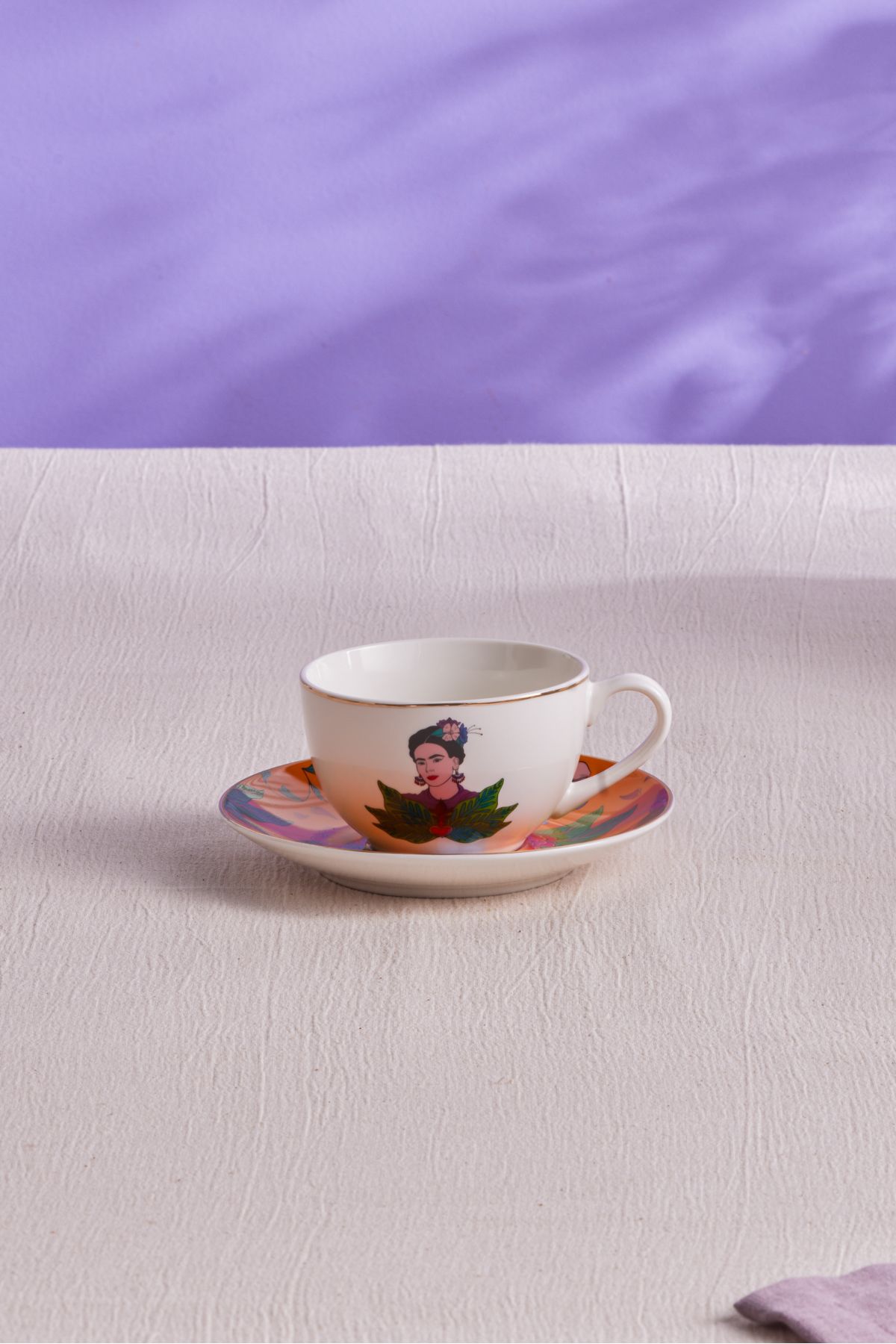 Karaca Frida Çay Fincanı Ve Tabağı Turuncu 220 ml