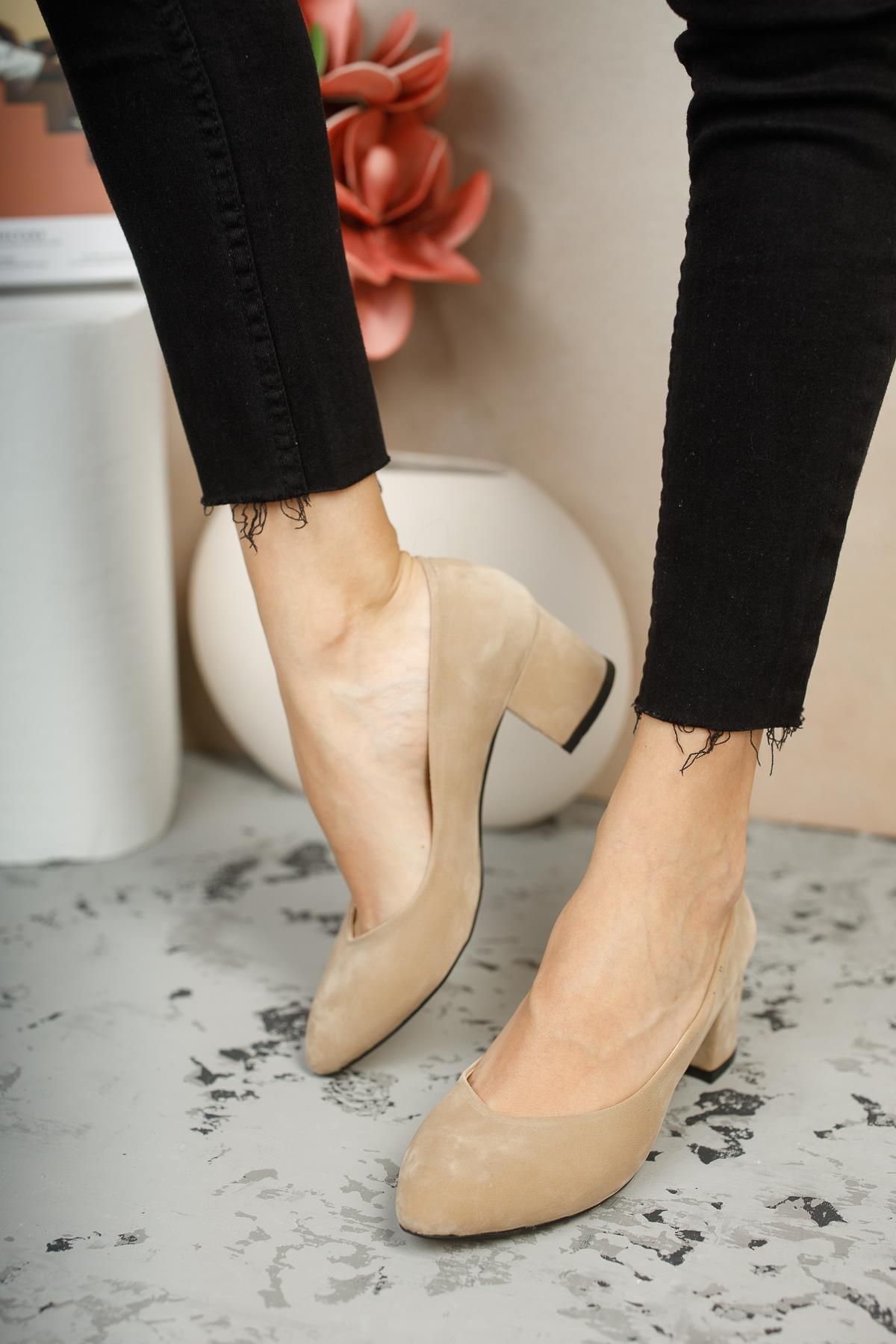 Muggo W706 Garantili Kadın Klasik Günlük Şık Rahat Topuklu Ayakkabı