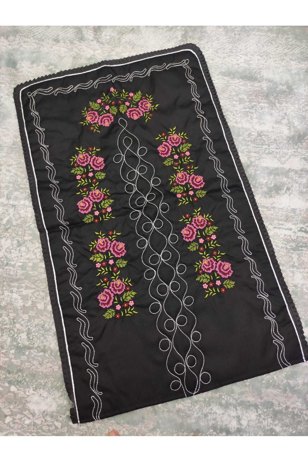 Çt Çeyizci Tekstil Kanaviçe Işlemeli Etamin Kumaş Tek Seccade - Siyah