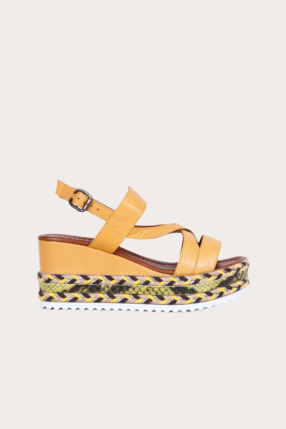 Bueno Shoes Sarı Deri Kadın Dolgu Topuklu Espadril Sandalet