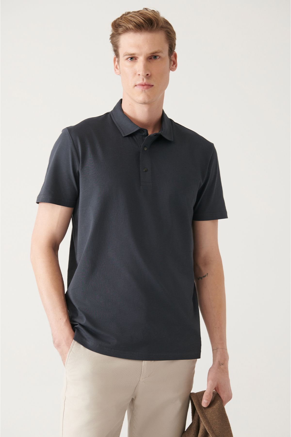 Avva Erkek Antrasit %100 Pamuk Örme Regular Fit 3 Çıt Çıtlı Polo Yaka T-shirt E001033