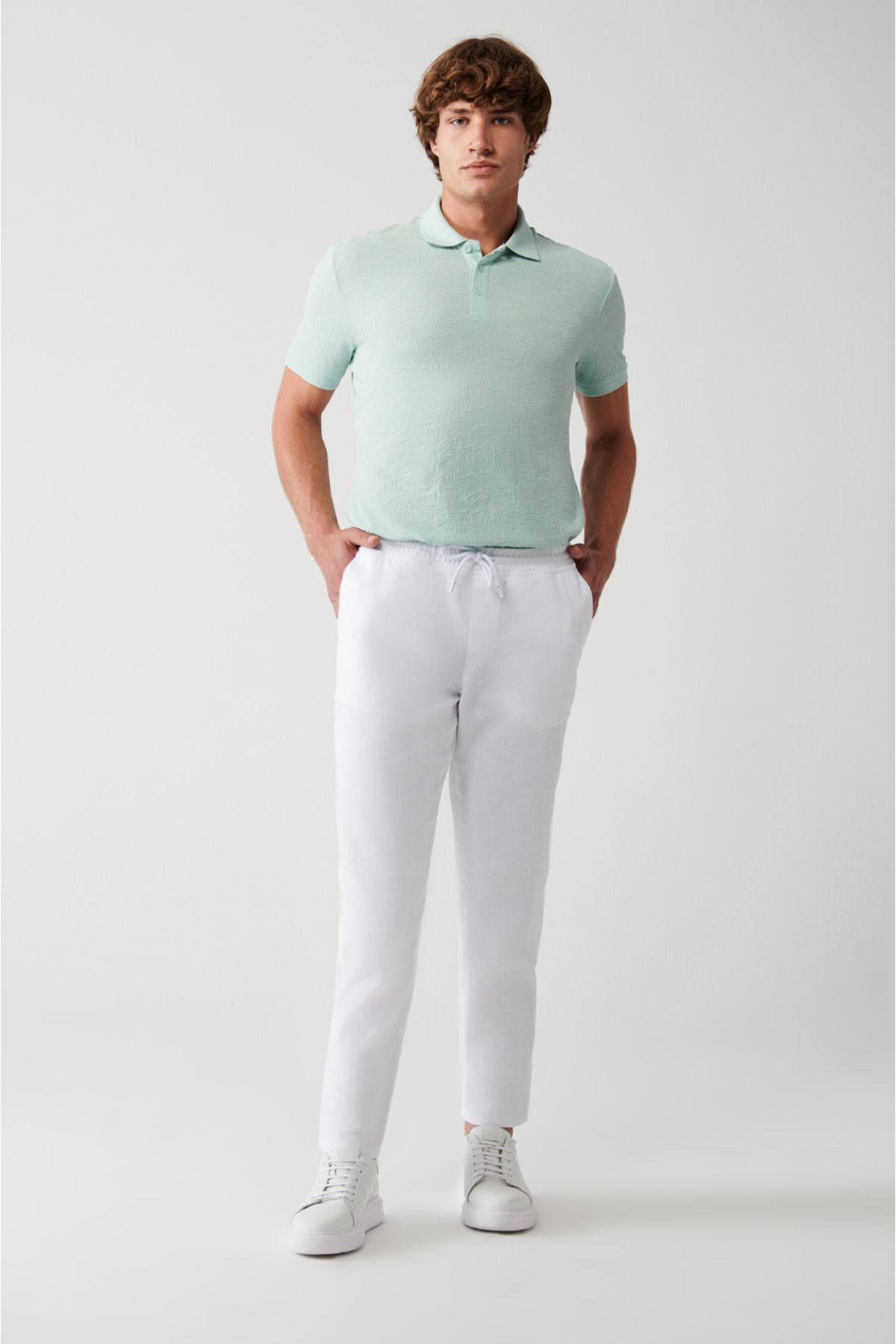 Avva Erkek Beyaz Yandan Cepli Beli Lastikli Keten Dokulu Relaxed Fit Pantolon E003052