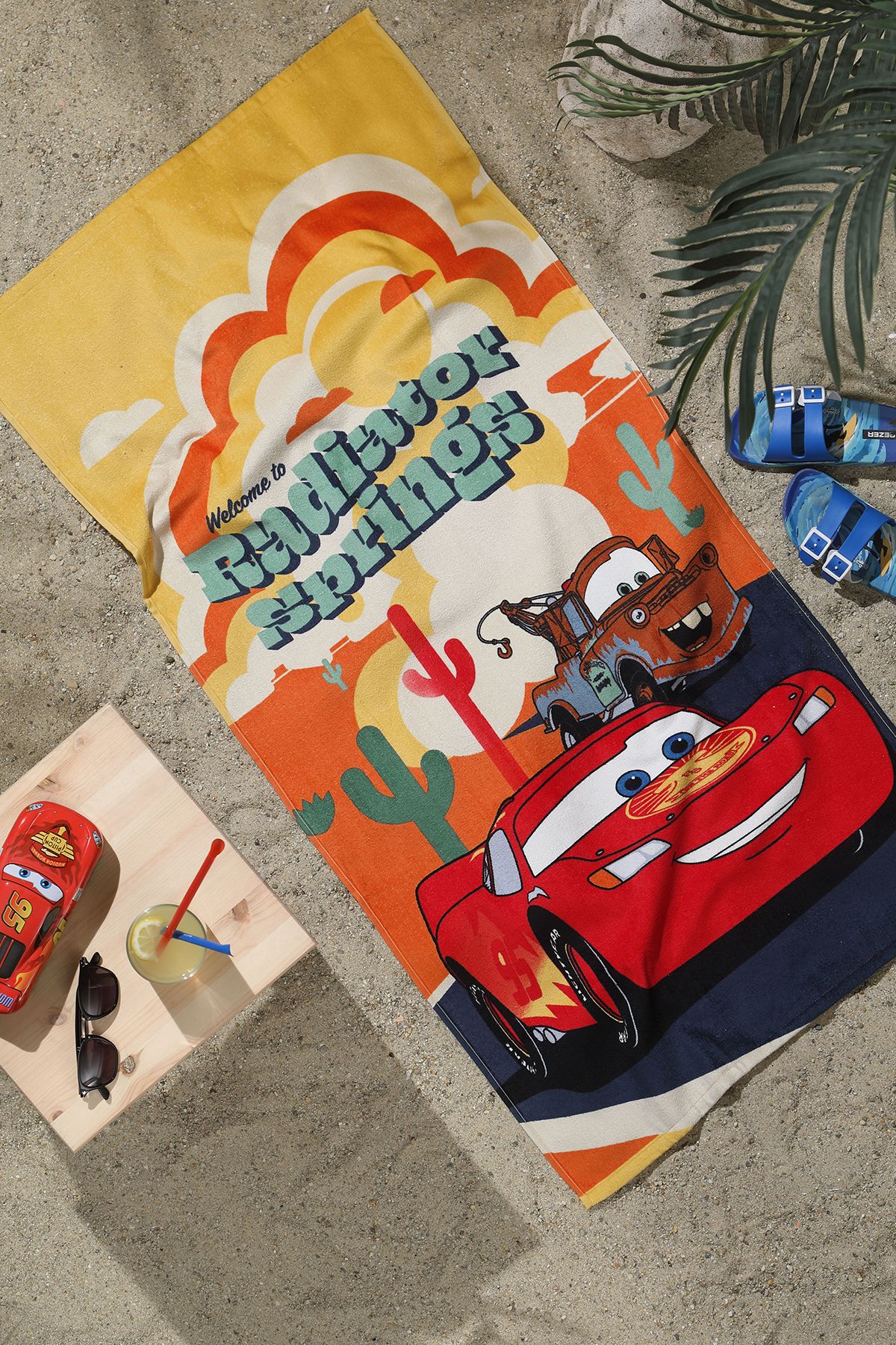 Özdilek Cars Radiator Disney Lisanslı Kadife Plaj Havlusu 60x120