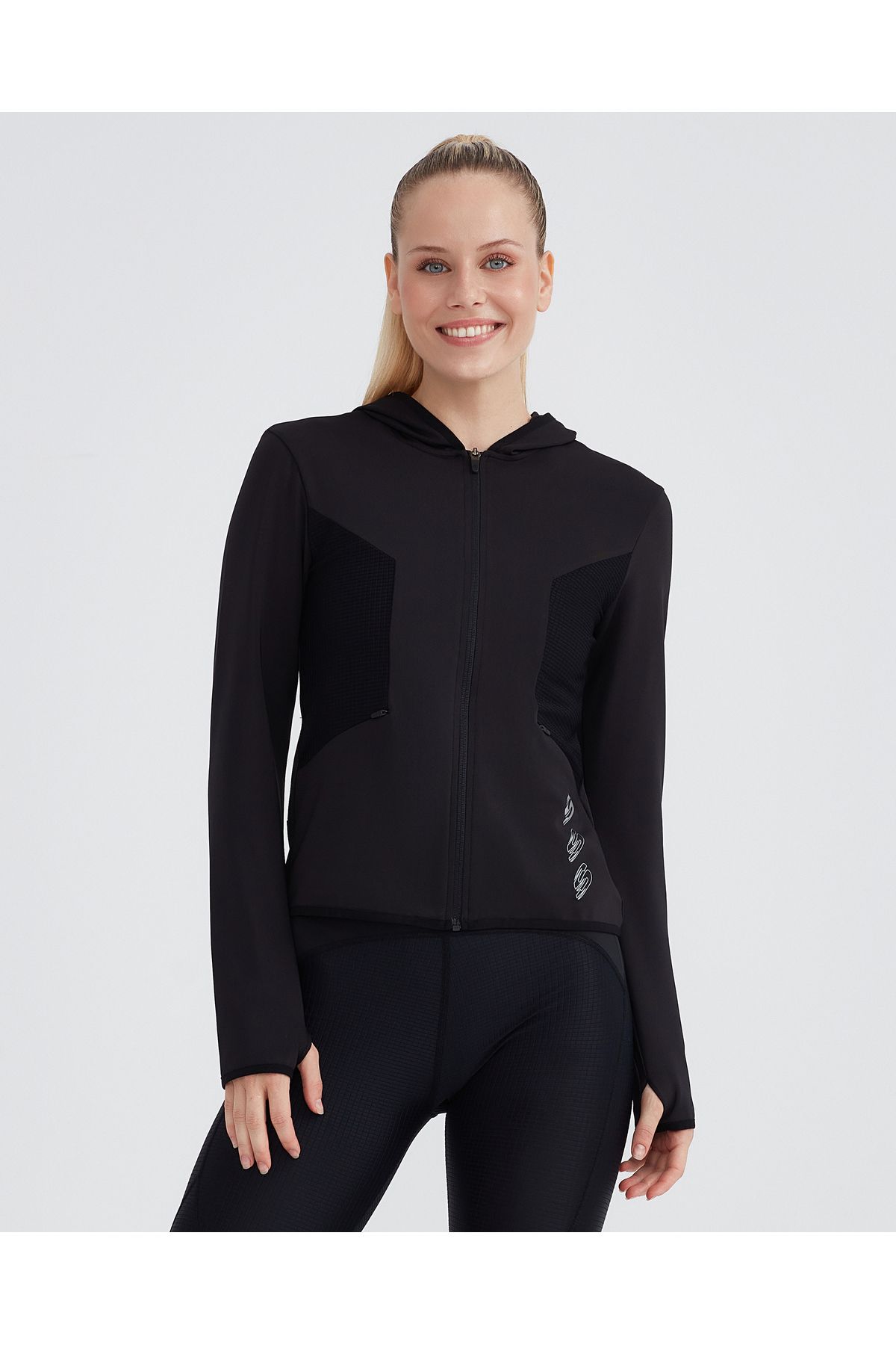 Skechers W Performance Coll. Full Zip Sweatshirt Kadın Siyah Sweatshirt S232270-001