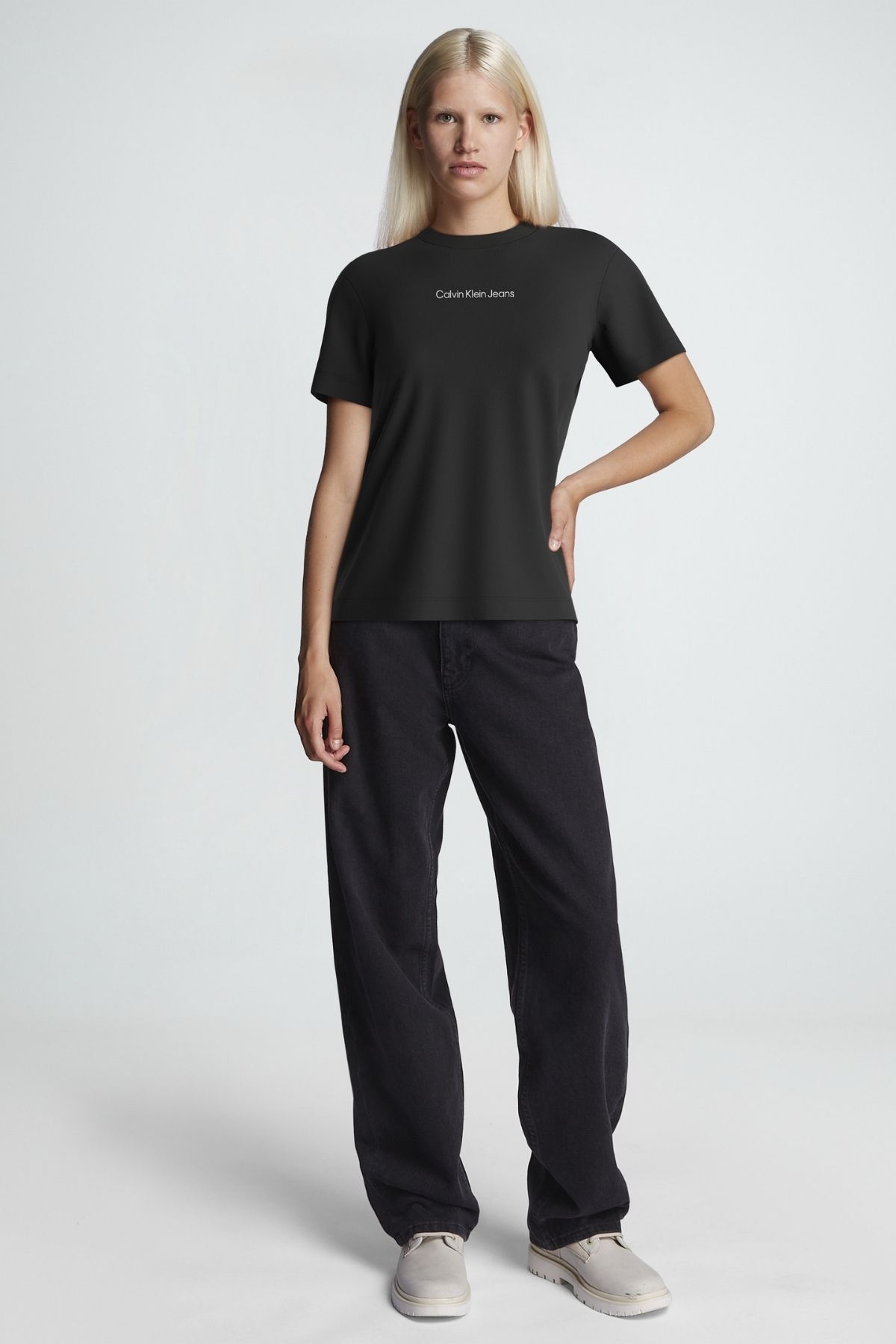 Calvin Klein Kadın Marka Logolu Günlük Kullanıma Uygun Siyah T-shirt J20j221065-beh