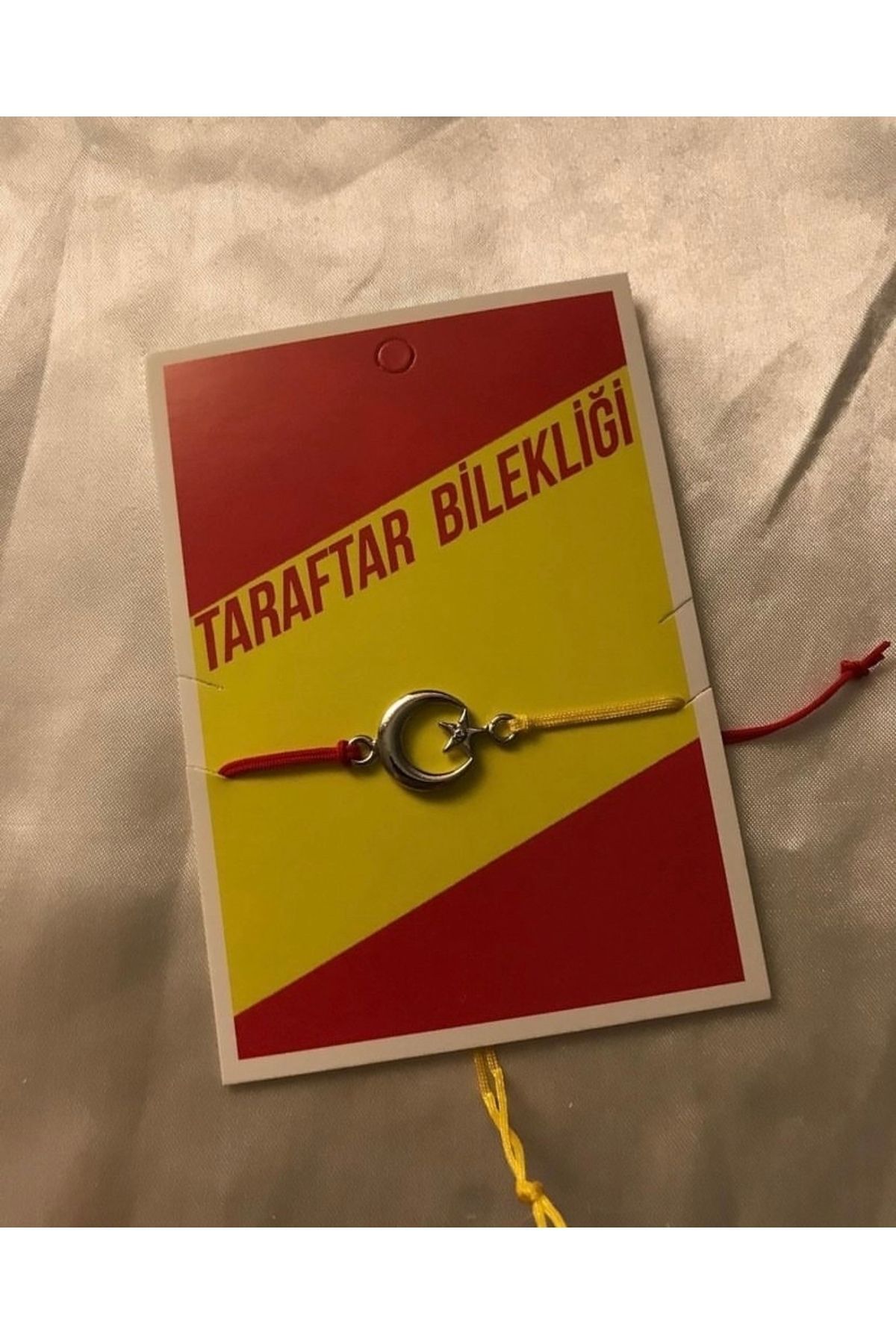 HediyeBudur Hediyelik Galatasaray Taraftar Bilekliği