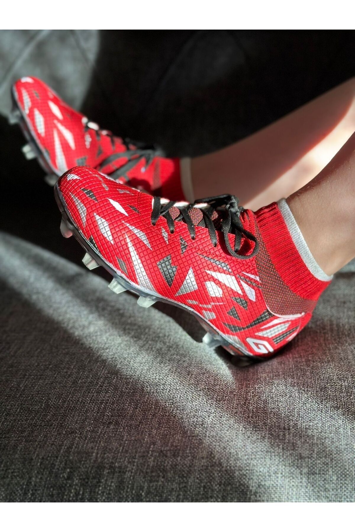 Amanal Erkek Çoraplı Dişli Bağcıklı Krampon Çocuk Halı Saha Futbol Spor Ayakkabısı