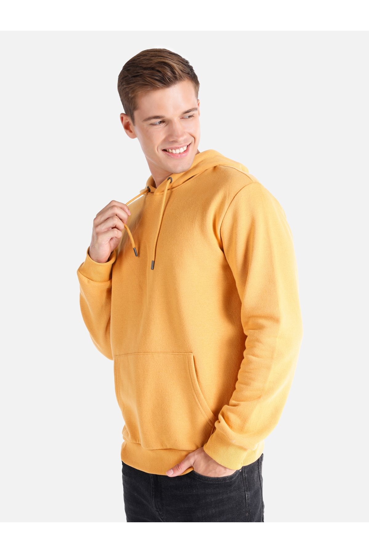 Colin’s Regular Fit Kapüşonlu Sarı Erkek Sweatshirt Cl1059712