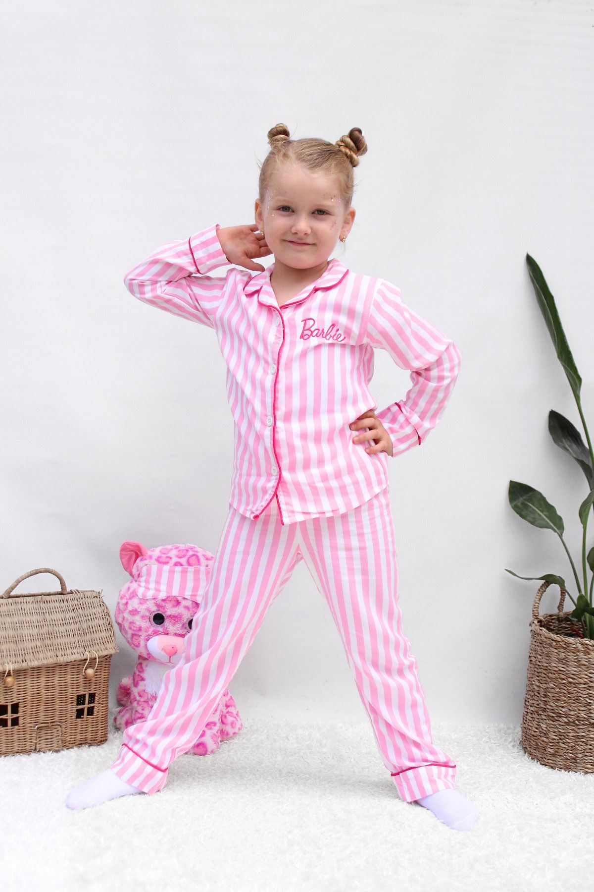 Pollito Kız Çocuk Pembe Nakışlı Önü Düğmeli 3'lü Alt Üst pijama takımı