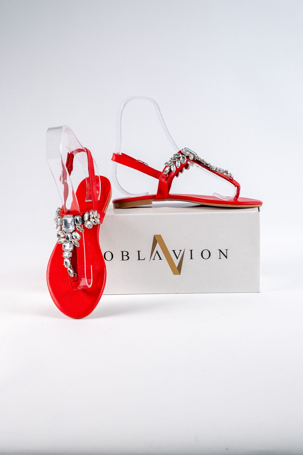 Oblavion Lavion Yeni Sezon Hakiki Deri Kırmızı Kristal Taşlı Günlük Kadın Sandalet