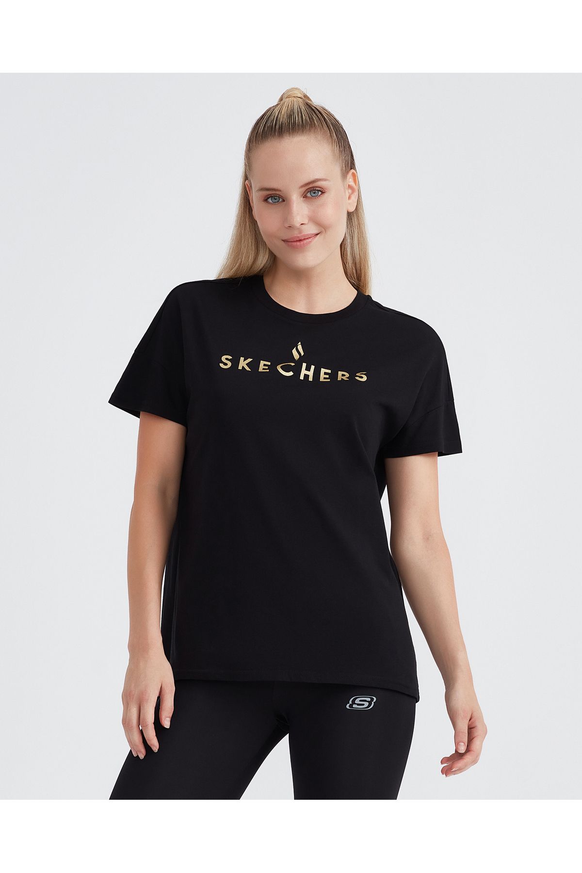Skechers W Graphic Tee Crew Neck T-shirt Kadın Siyah Tshirt S232161-001