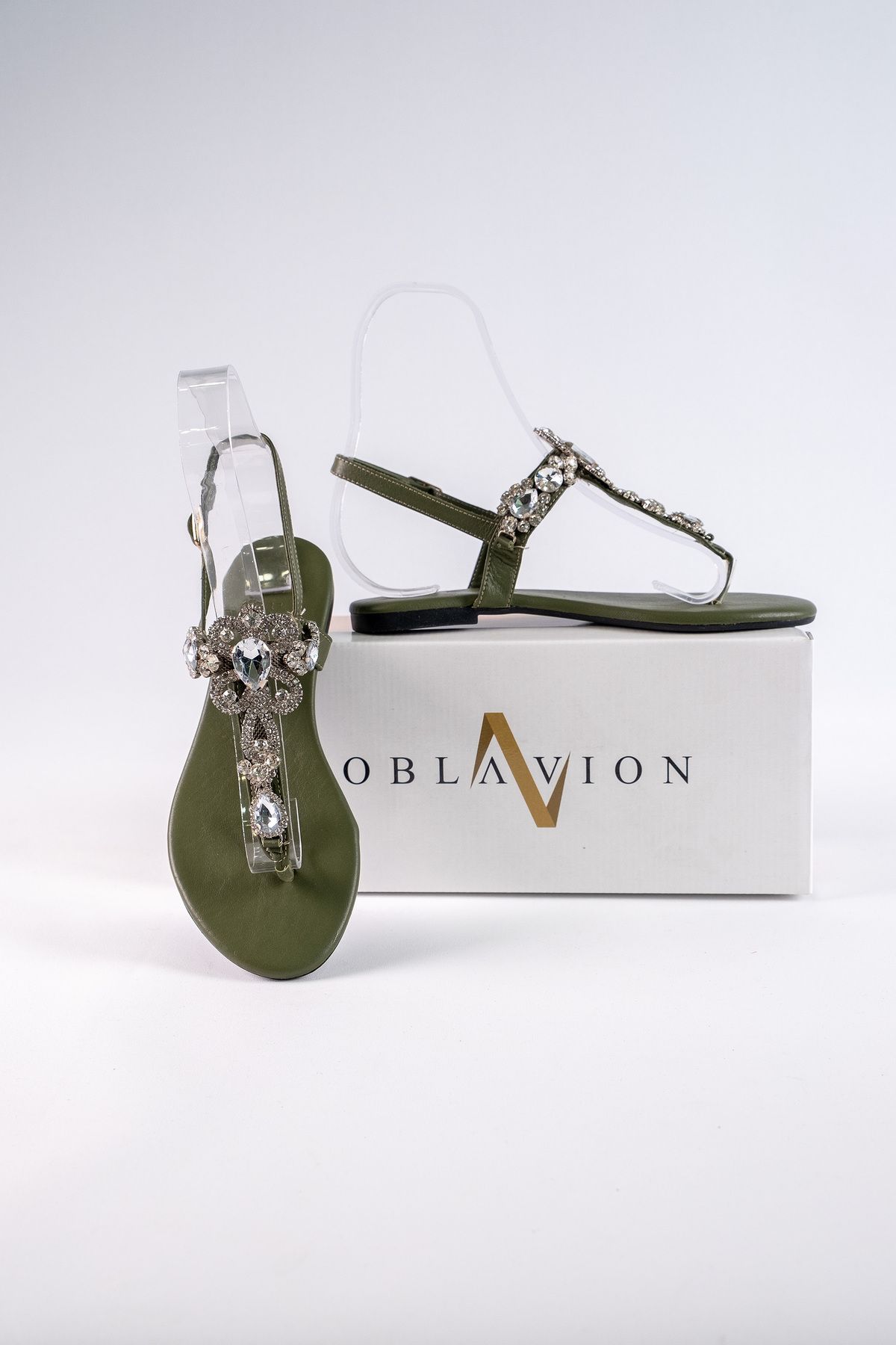 Oblavion Lavion Yeni Sezon Hakiki Deri Hakiyeşil Günlük Taşlı Kadın Sandalet