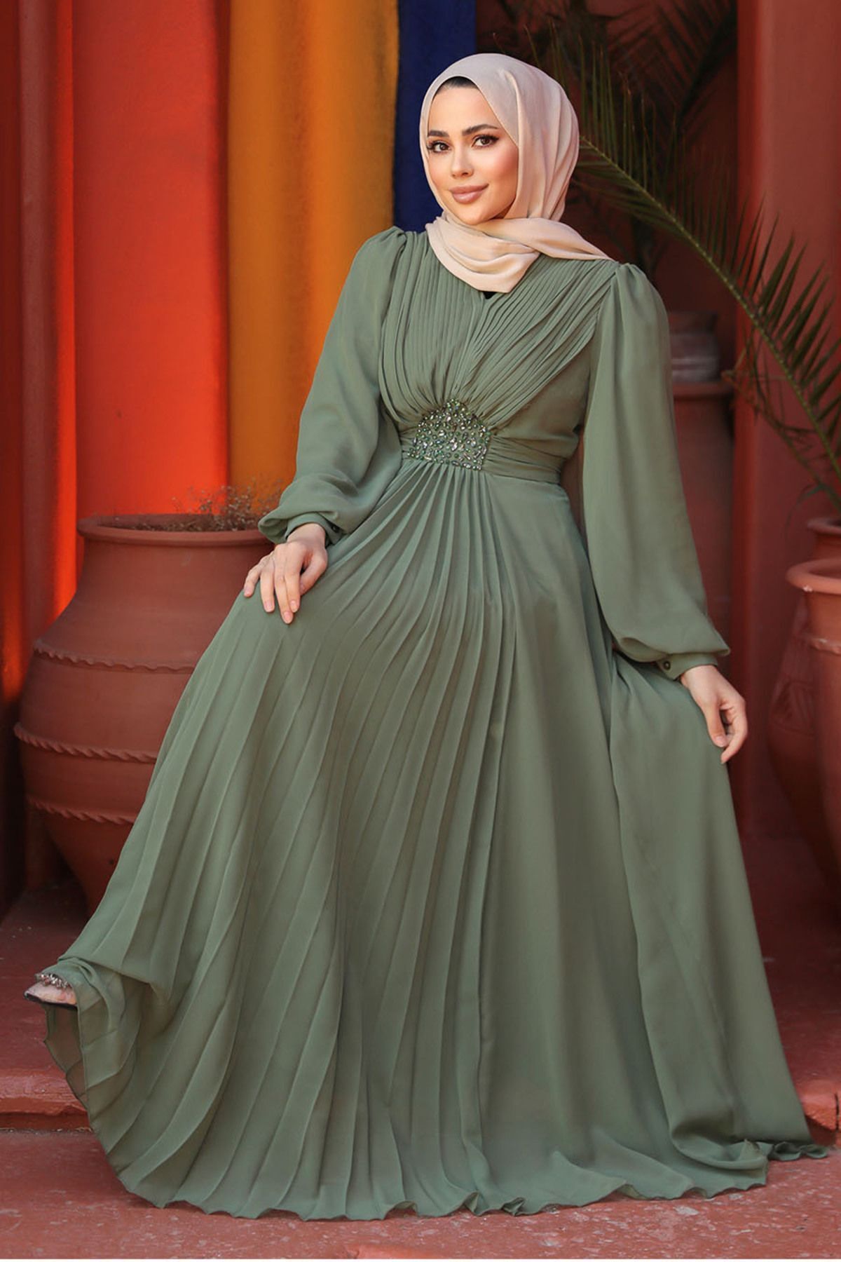 Neva Style Drape Detaylı Çağla Yeşili Tesettür Abiye Elbise 4448CY