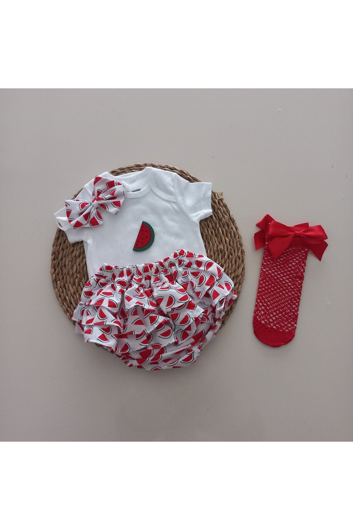 MARS BABY Kız Bebek Karpuz Fırfır Şort Etek Badili Kırmızı File Çorap Takımı