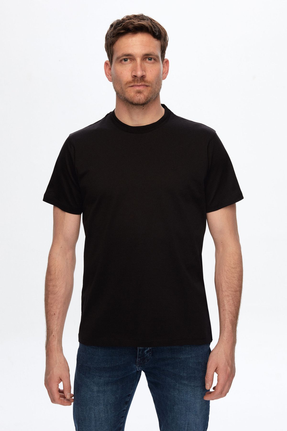 Damat Regular Fit Siyah Nakışlı Merserize T-shirt