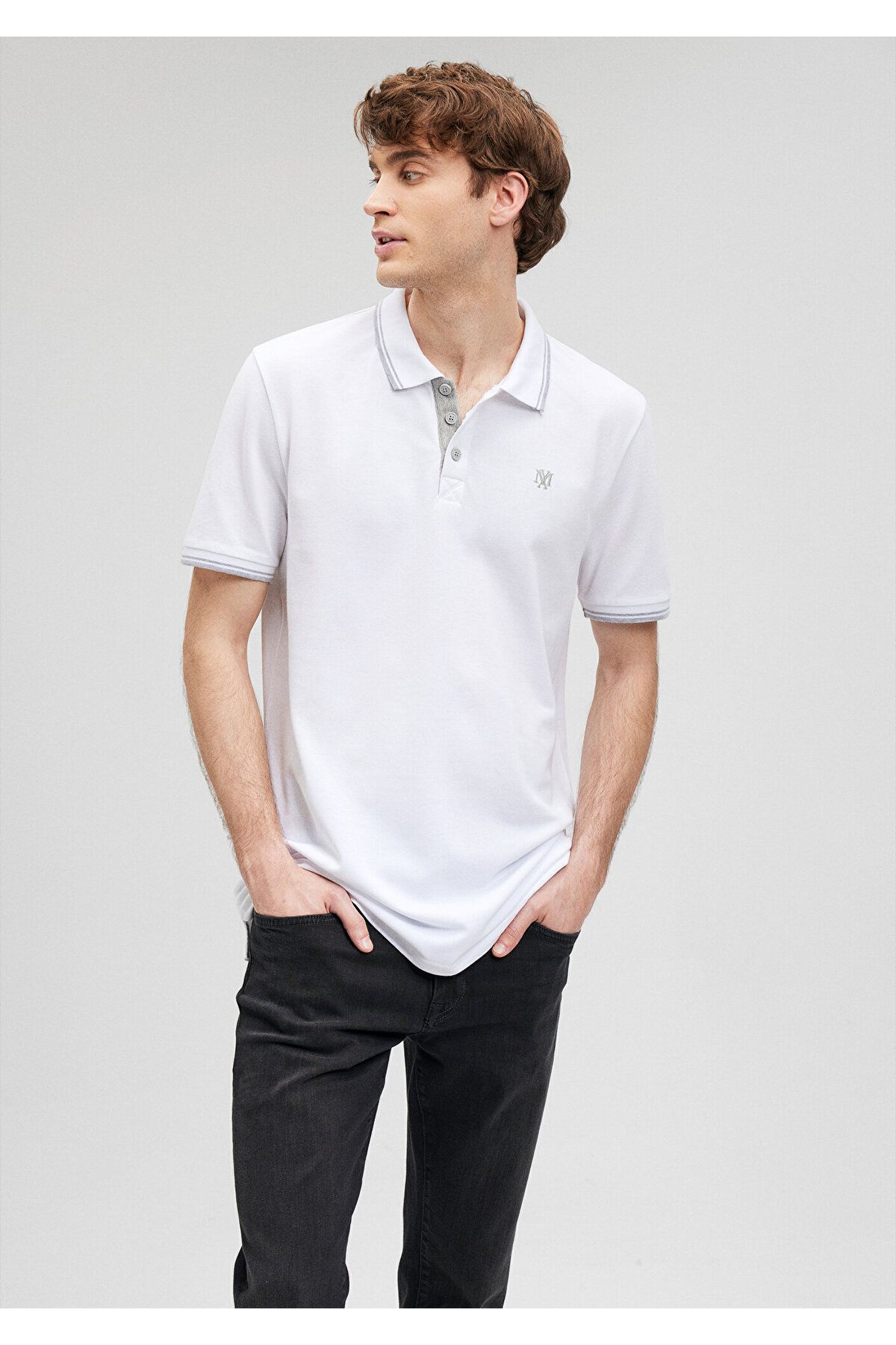 Mavi Yaka Detaylı Beyaz Polo Tişört Slim Fit / Dar Kesim 064164-27879