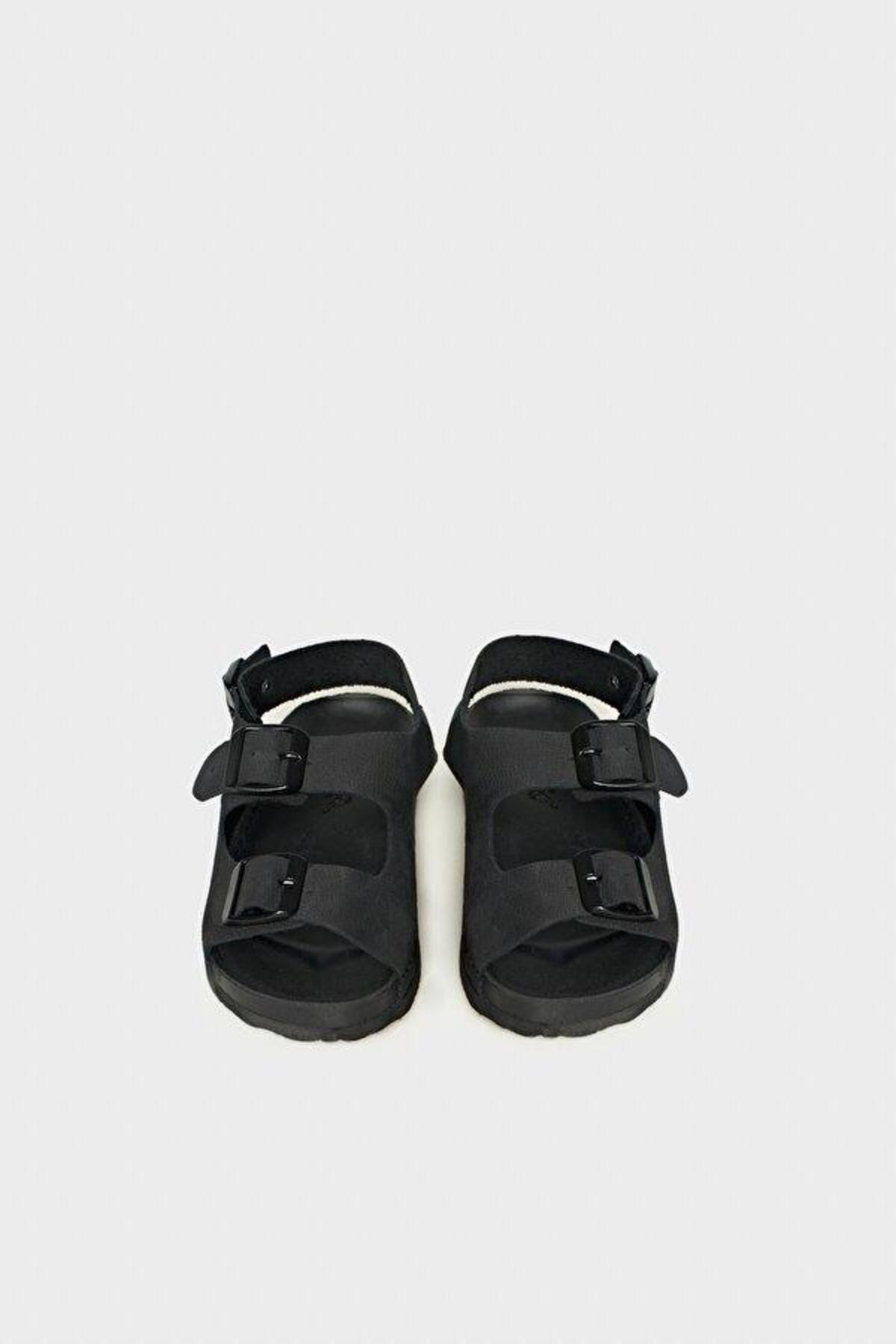 Nebbati BG Store Erkek Çocuk Siyah Sandalet