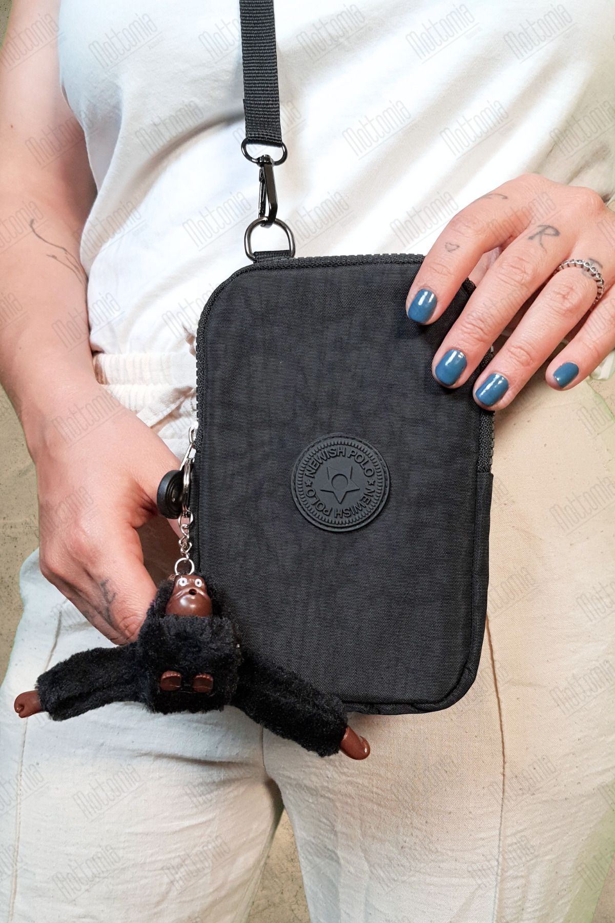 Newish Polo Np Siyah Renk Mini Peluş Maymun Anahtarlı Unisex Cep Telefonu Taşıma Omuz Çantası