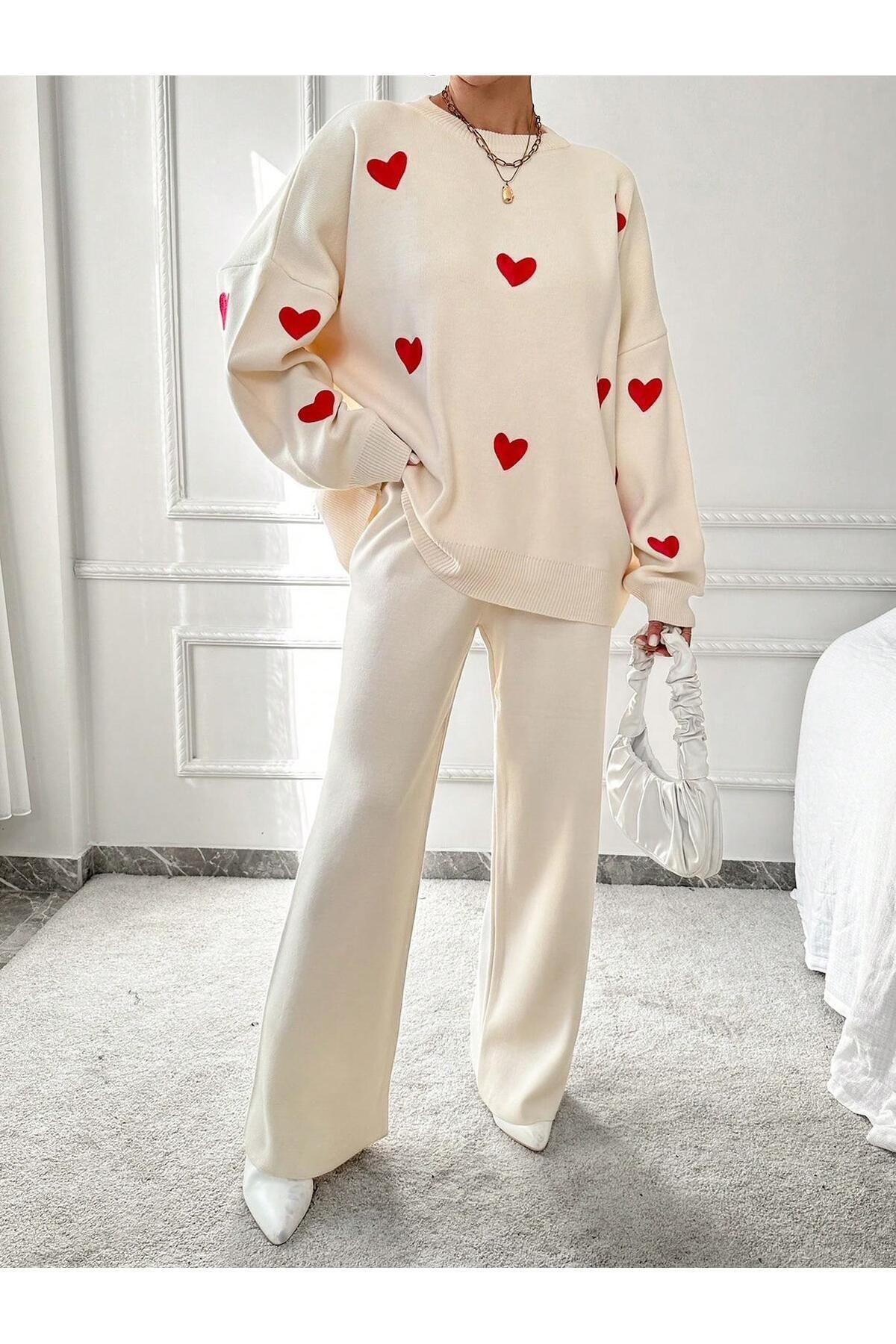 Jose Clothing Kadın Kırık Beyaz Kalp İşleme Detay Triko Kazak Pantolon İkili Takım