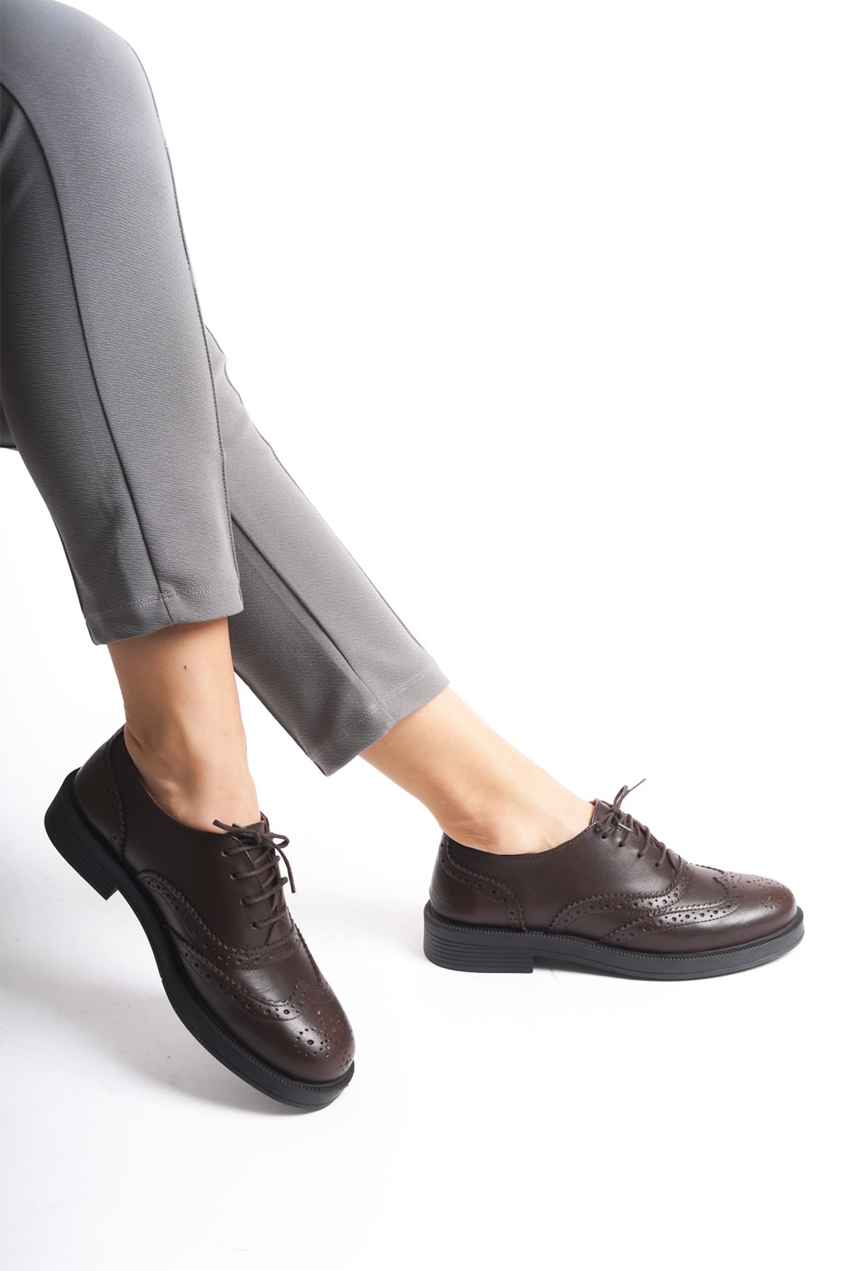 GRADA Hakiki Deri Kadın Kahverengi Oxford Ayakkabı Kahve Renk Bağcıklı Günlük Deri Oxford Ayakkabısı