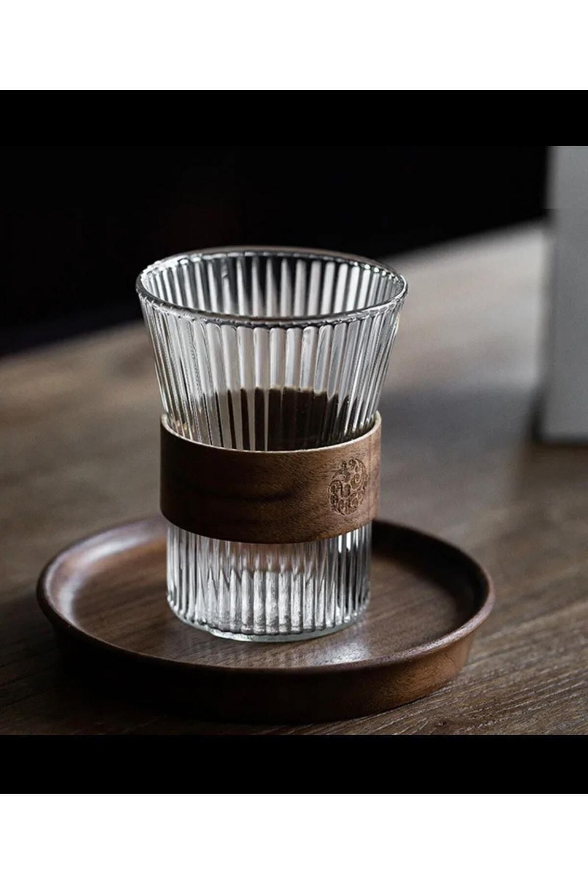 Kitchen Time Ahşap Detaylı Isıya Dayanıklı Borosilikat Origami Şeklinde Bardak | Kahve Ve Sunum Bardağı