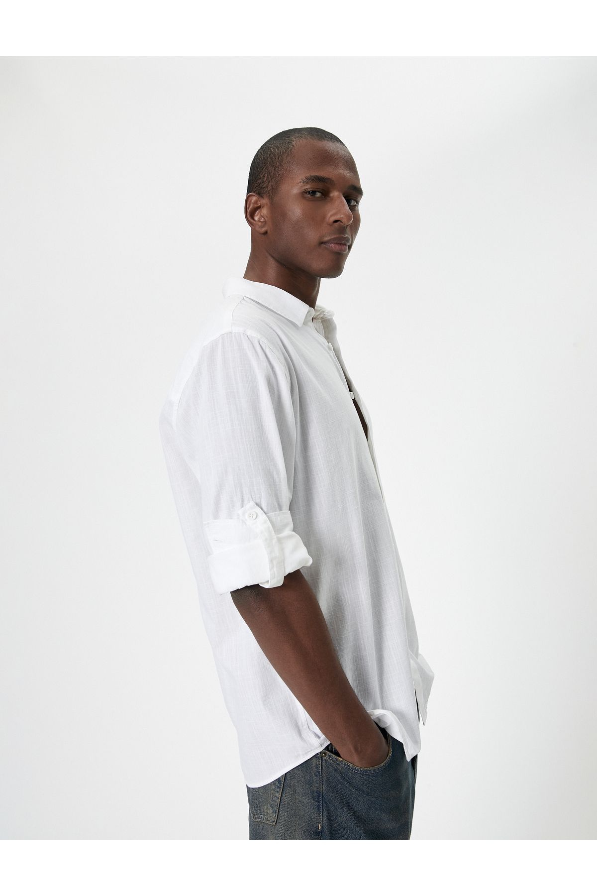 Koton Klasik Gömlek Kol Detaylı Düğmeli Uzun Kollu
