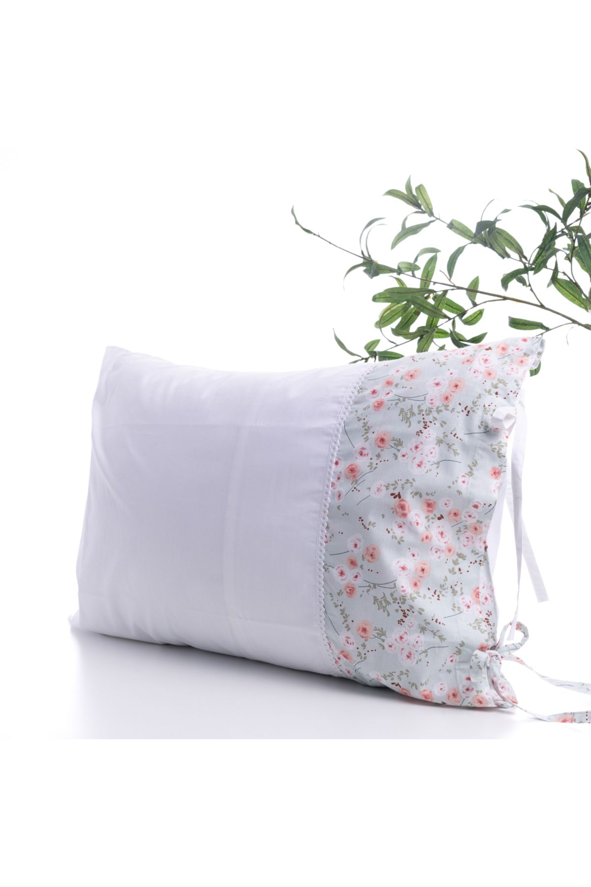 Bimotif Çiçek desenli yastık kılıfı, 50x70 cm, Açık Mavi