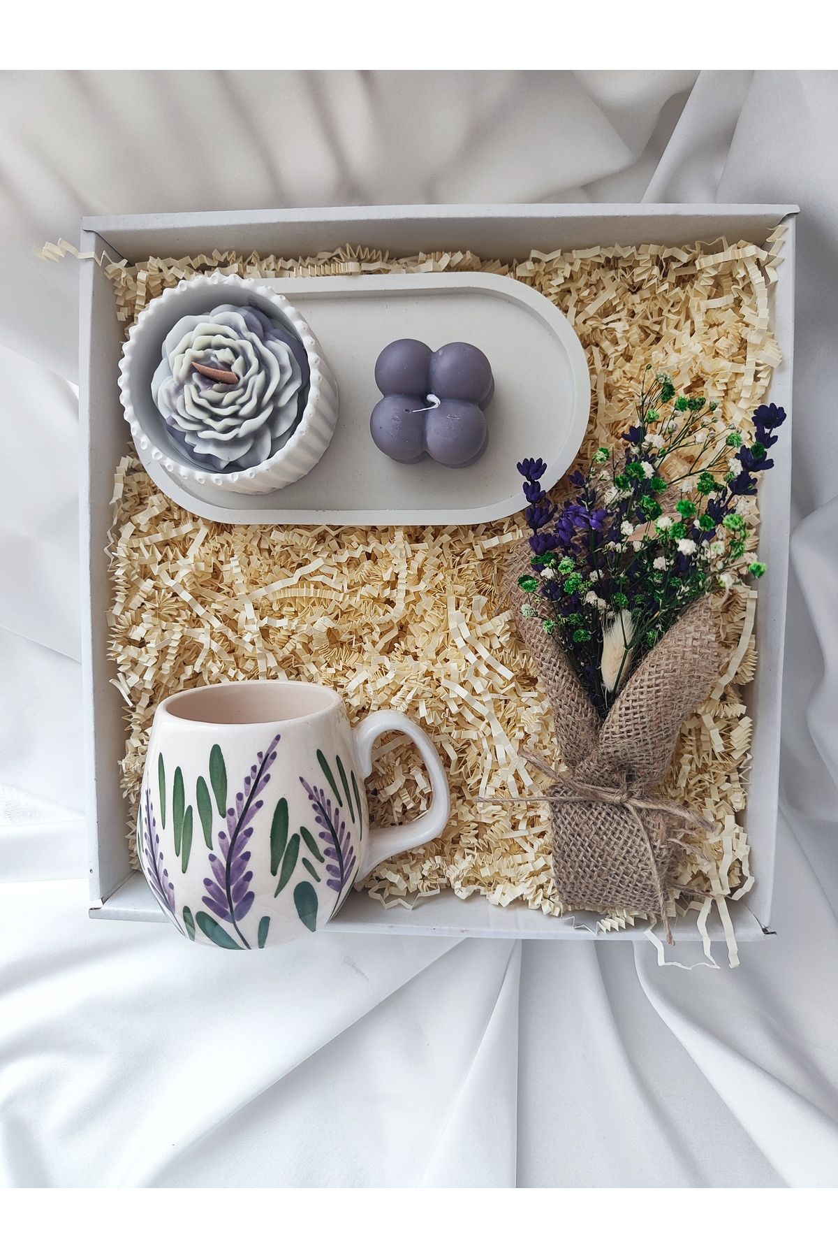 sihirli kutular El Yapımı Seramik Fincan ,El Yapımı Mum Seti , Kuru Çiçek Buketi Hediye Seti