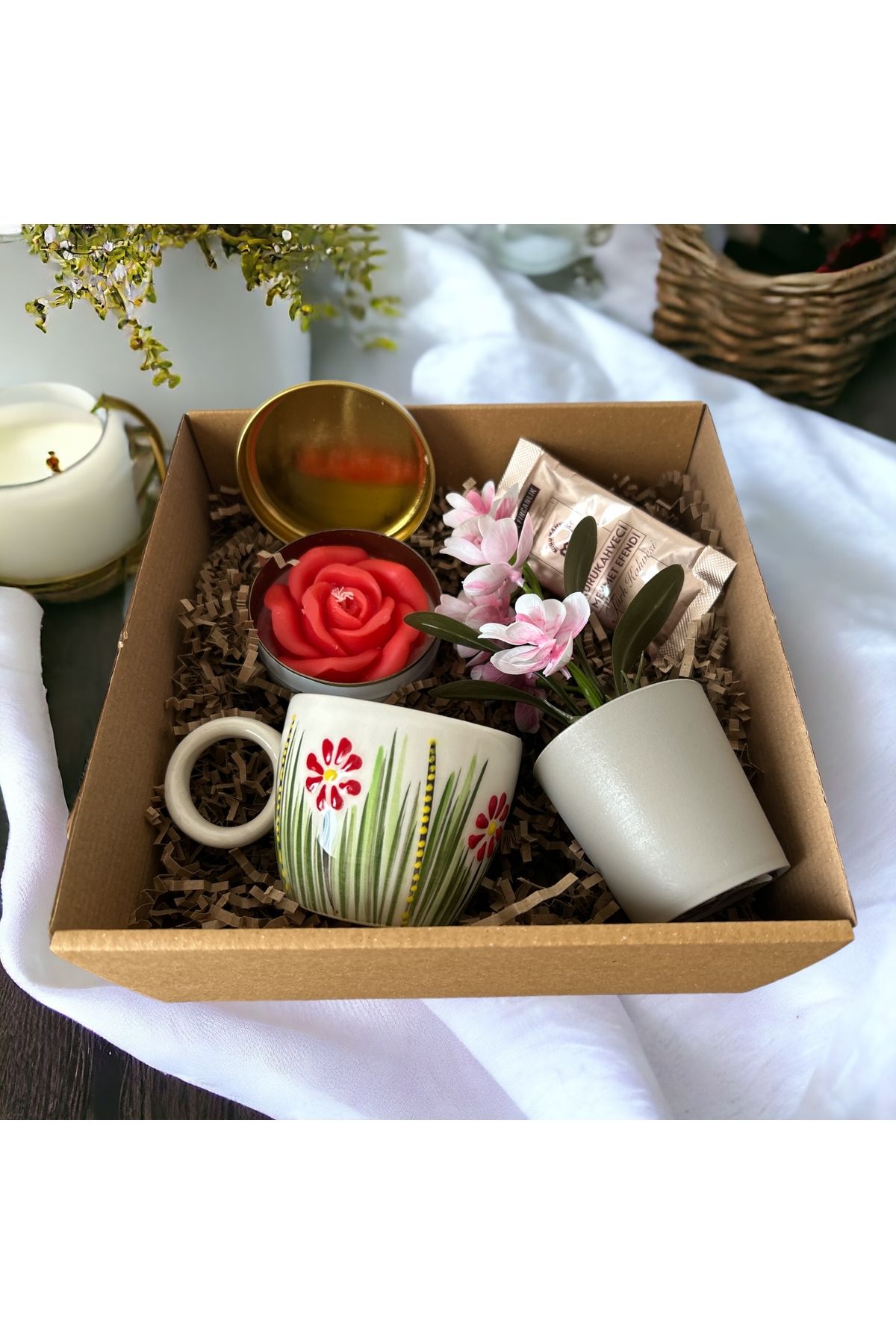 KmodLife Anneler günü için kupa bardak, mum, dekoratif çiçek konsept hesiye