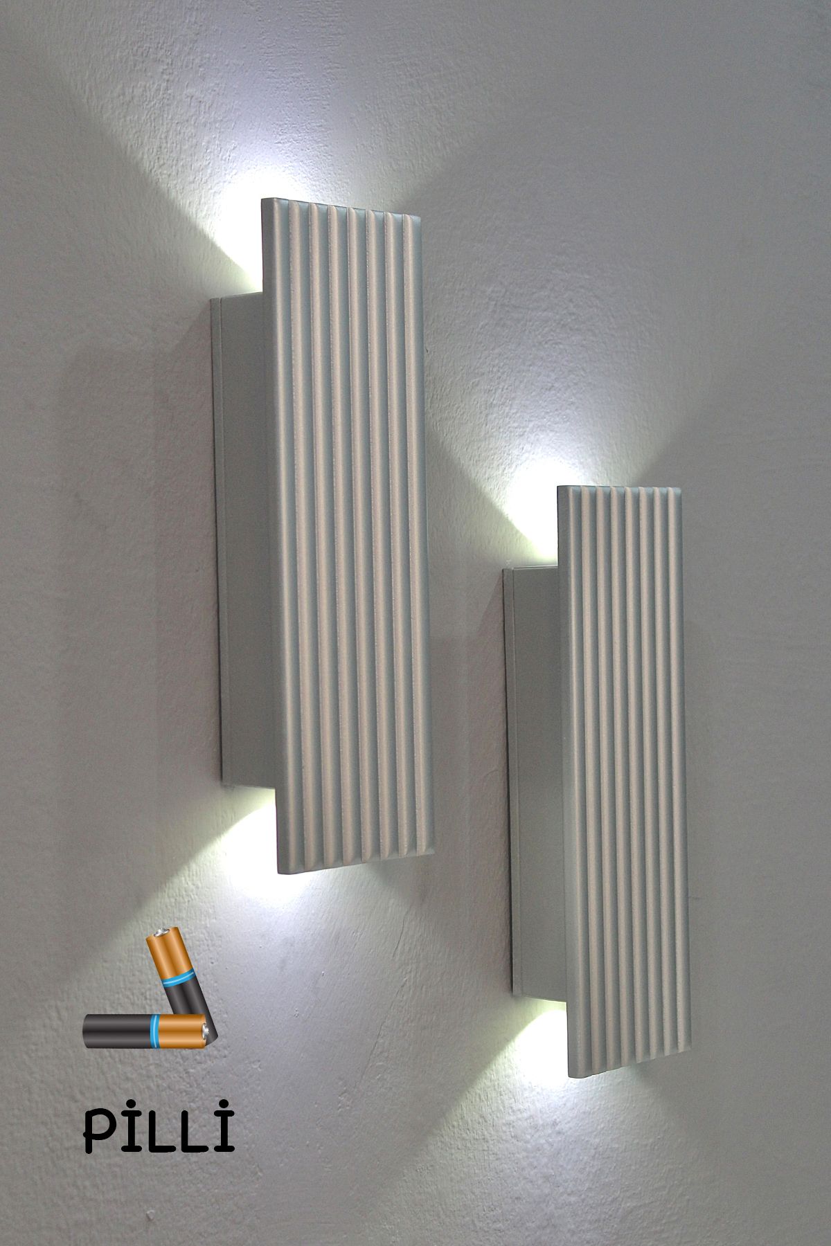 FagüArt Pilli Modern Dekoratif Duvar Aydınlatması Aplik Gece Lambası Gümüş (Beyaz Işık)
