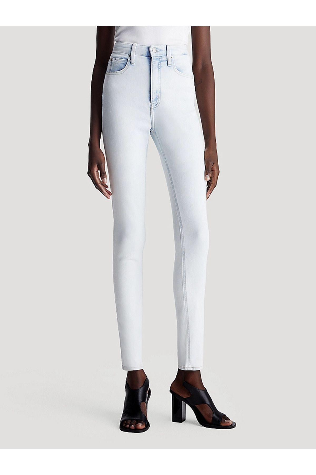 Calvin Klein Kadın Normal Belli Dar Kesim Düz Paça Mavi Jeans J20J223308-1AA