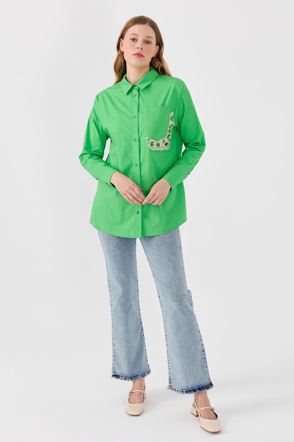 Nihan Cep Detaylı Poplin Gömlek Benetton Yeşili
