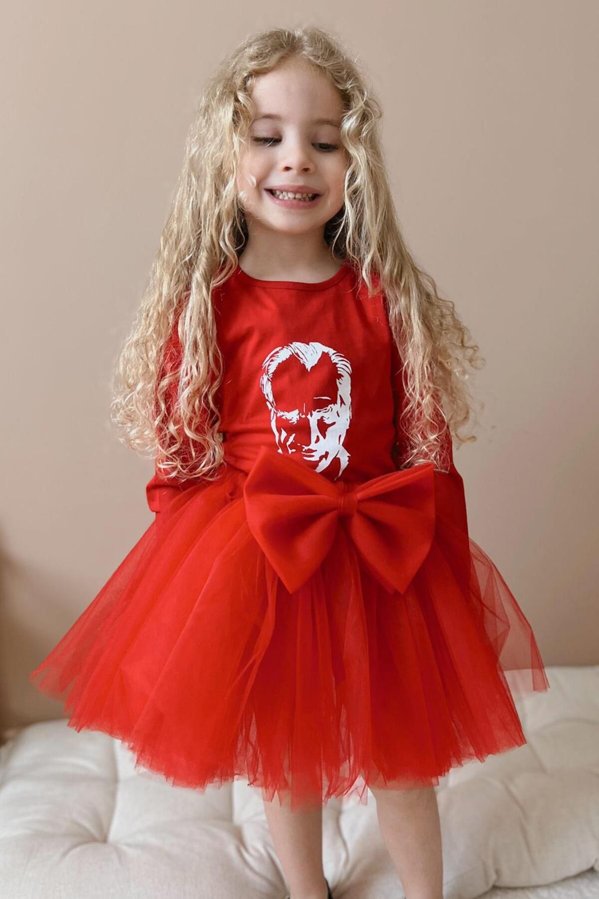 Le Mabelle Kırmızı Atatürk Baskılı Kız Çocuk Tişört