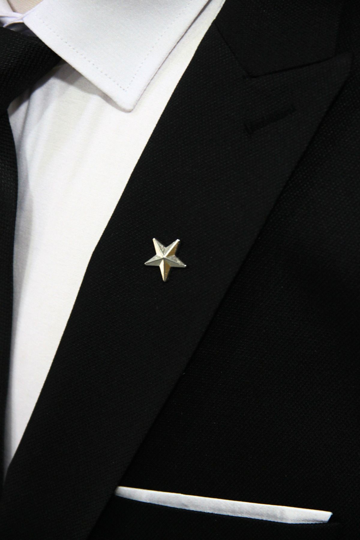 Elegante Cravatte Yıldız Figürlü Ceket Yaka İğnesi Broş Rozet