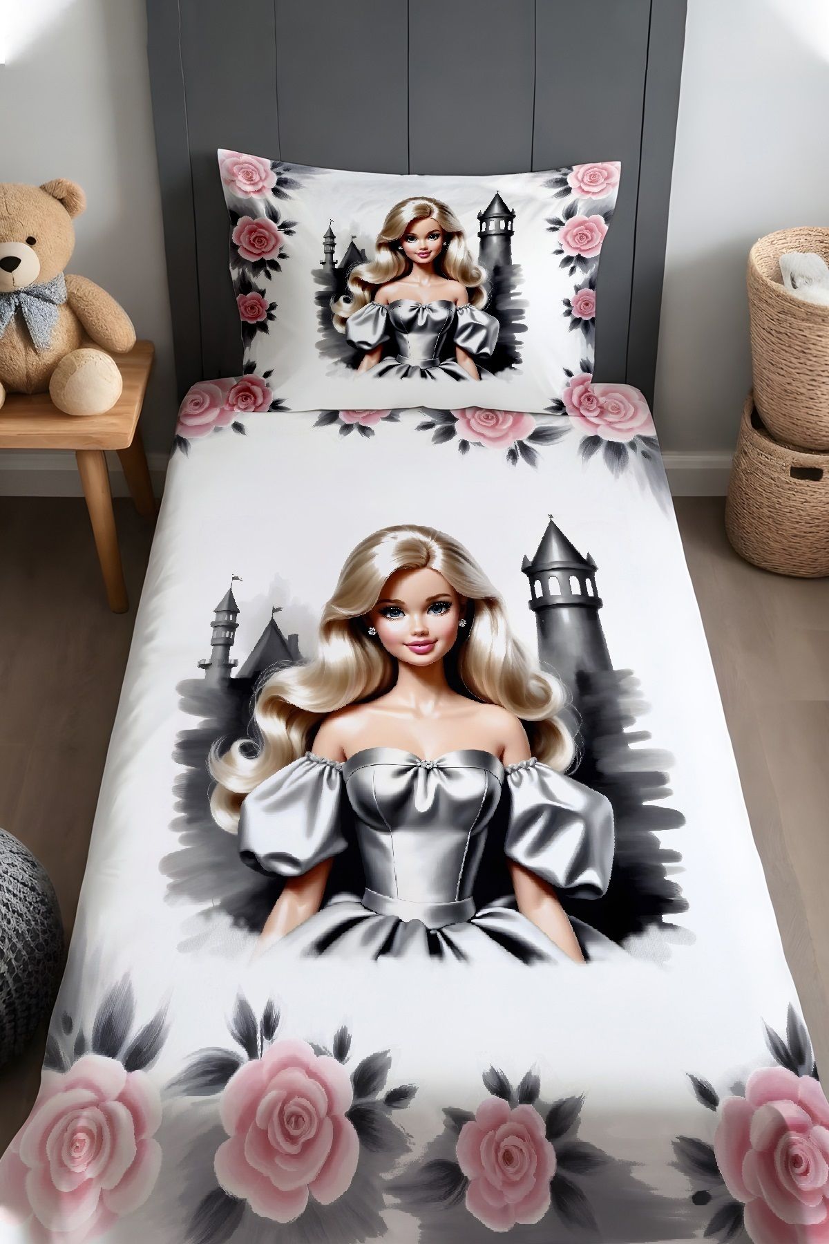 Evpanya Gri Kaleli Barbi Desenli Yatak Örtüsü ve Yastık Kılıfı