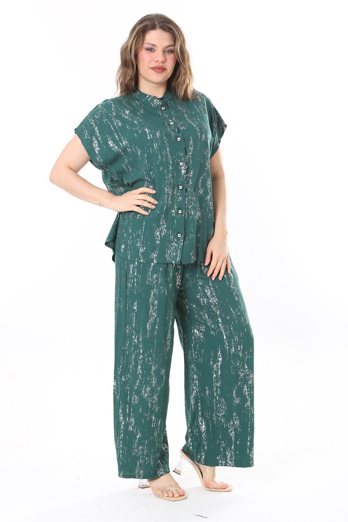 Şans Kadın Büyük Beden Yeşil Ön Düğmeli Bluz Beli Lastikli Panyolon İkili Takım 65N37971