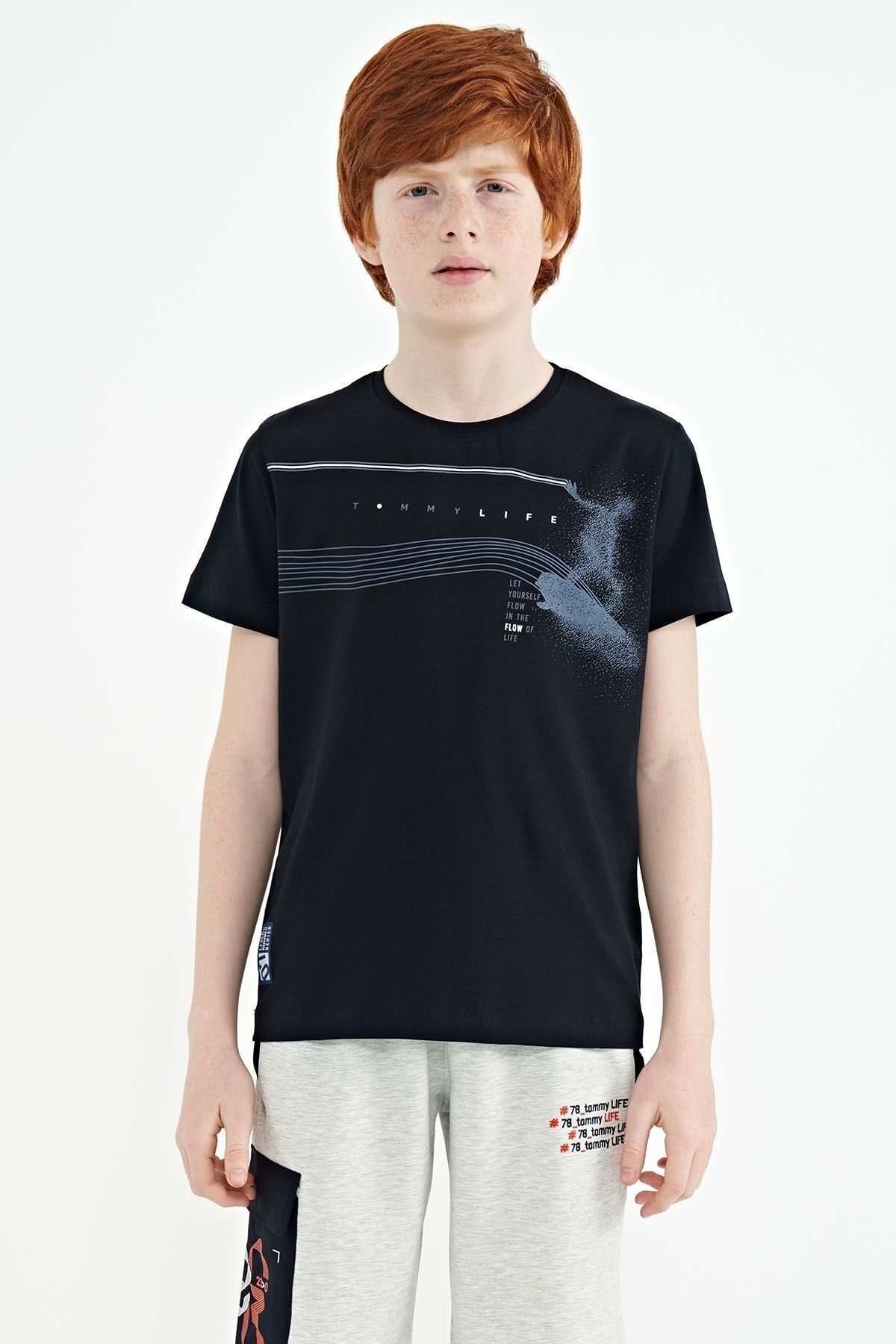 TOMMY LIFE Lacivert Baskı Detaylı Standart Kalıp O Yaka Erkek Çocuk T-shirt - 11133