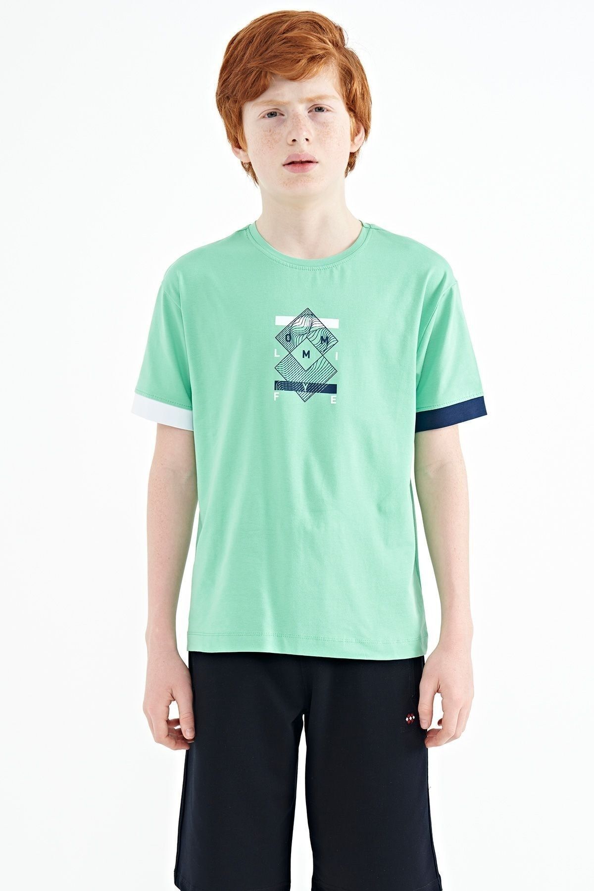 TOMMY LIFE Su Yeşili Kol Ucu Renkli Detaylı Baskılı Oversize Erkek Çocuk T-shirt - 11137