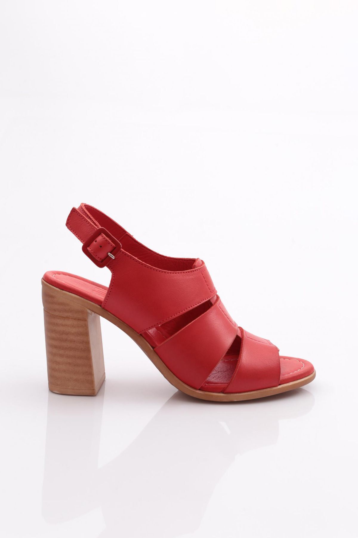 Dgn 1400 Kadın Topuklu Sandalet Kırmızı