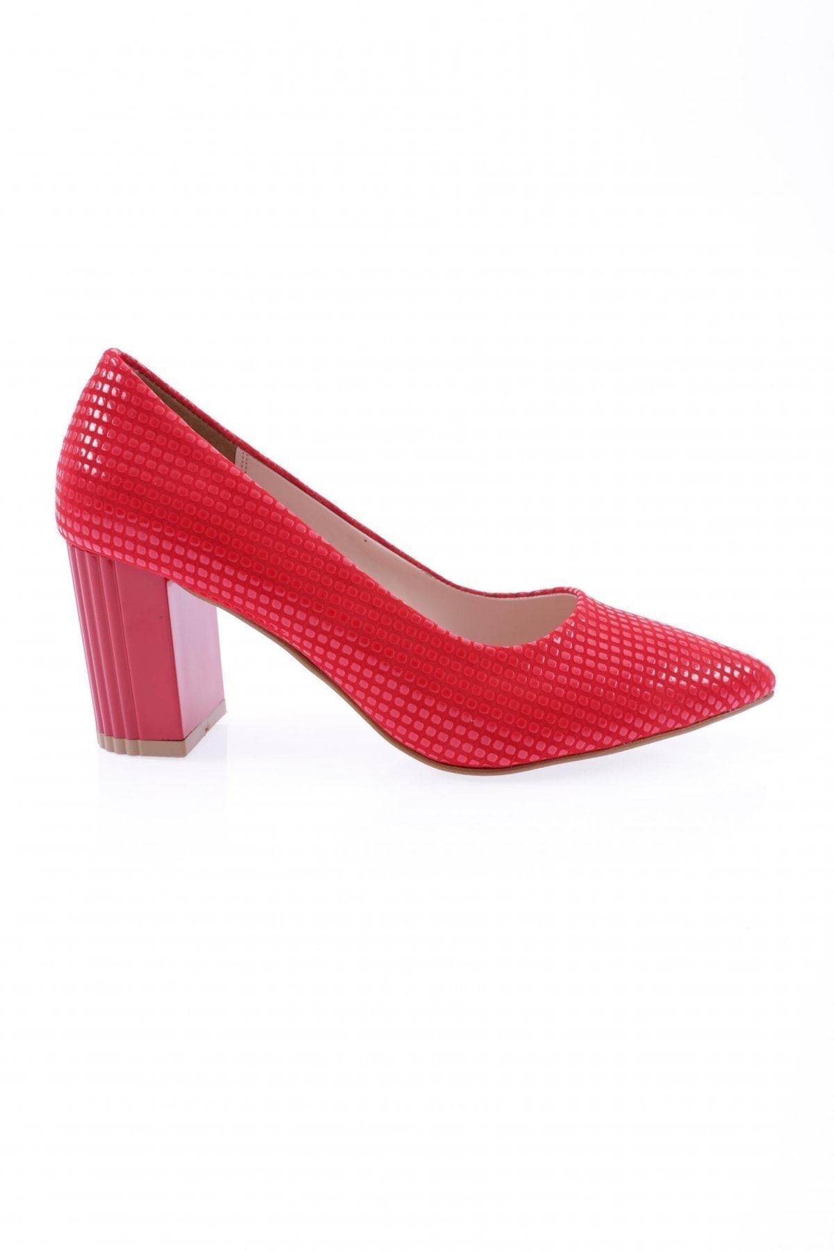 Dgn 126 Kadın Sivri Burun Uzun Topuklu Ayakkabı Kırmızı Petek