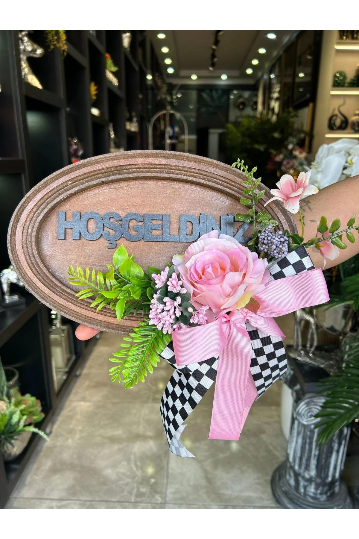 TASARIMHMODA Ahşap Yapay Çiçekli Kapı Duvar Süsü No:6