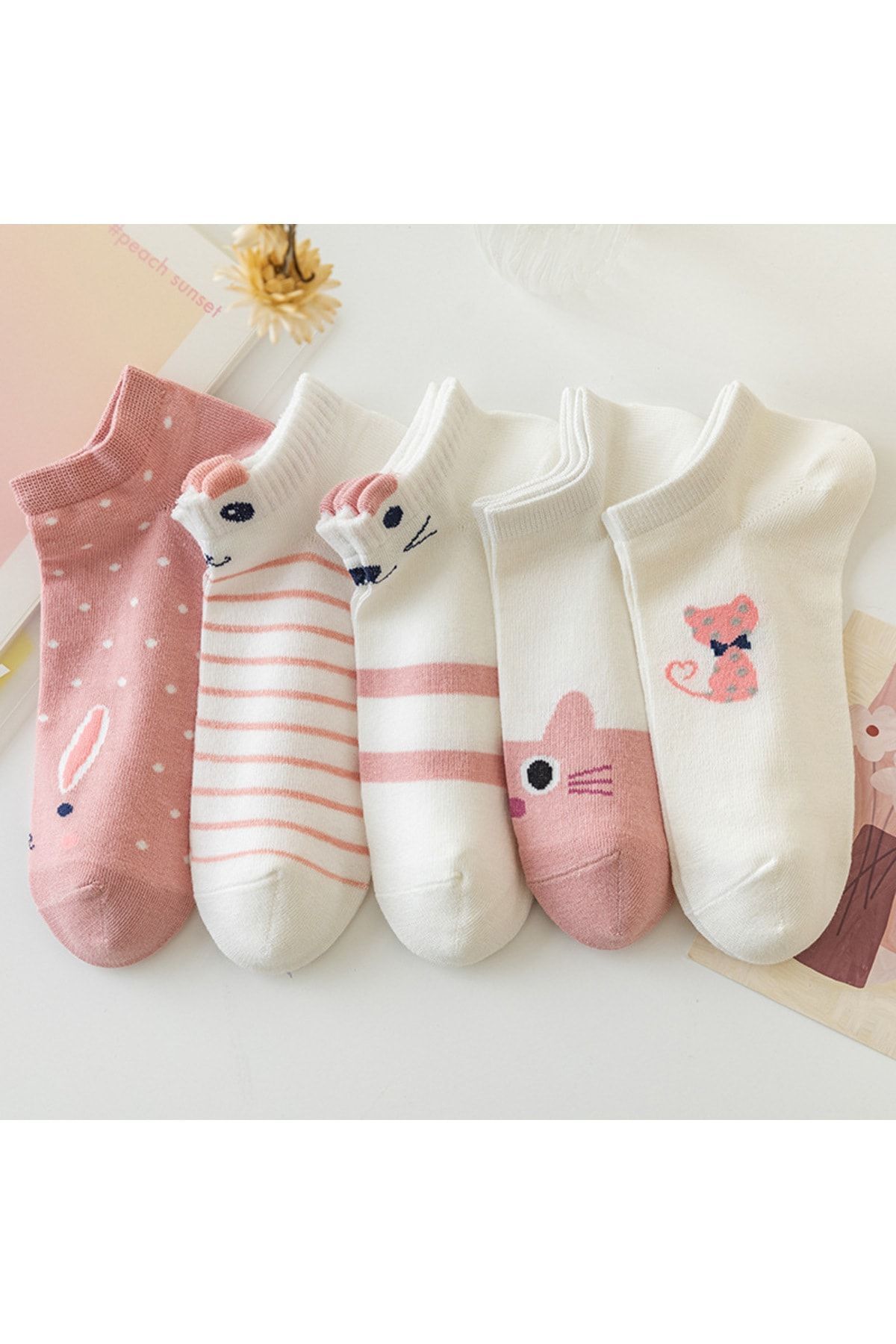 çorapmanya 5 Çift Sevimli 3 Boyutlu Çok Renkli Kedi Karikatür Desenli Kadın Patik Çorap Yıkanmış Kokulu