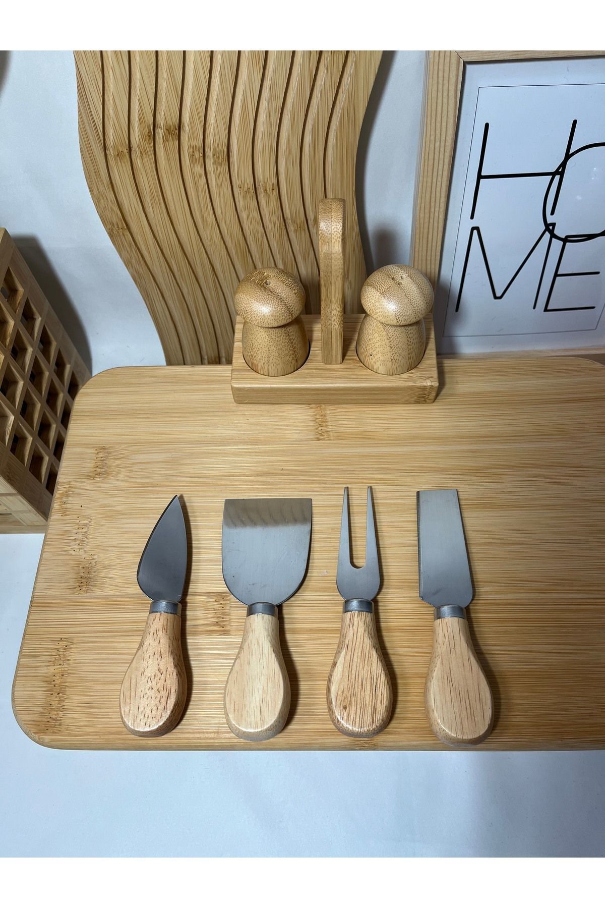 Mirilliahome Lüks Bambu Saplı 4'lü Çelik Peynir Bıçak Seti, Peynir Sunum